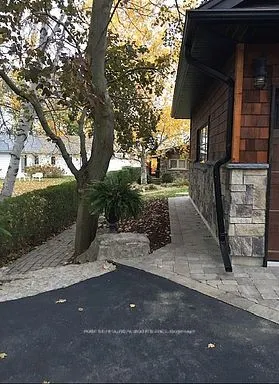 3 Greenwood Forest Road