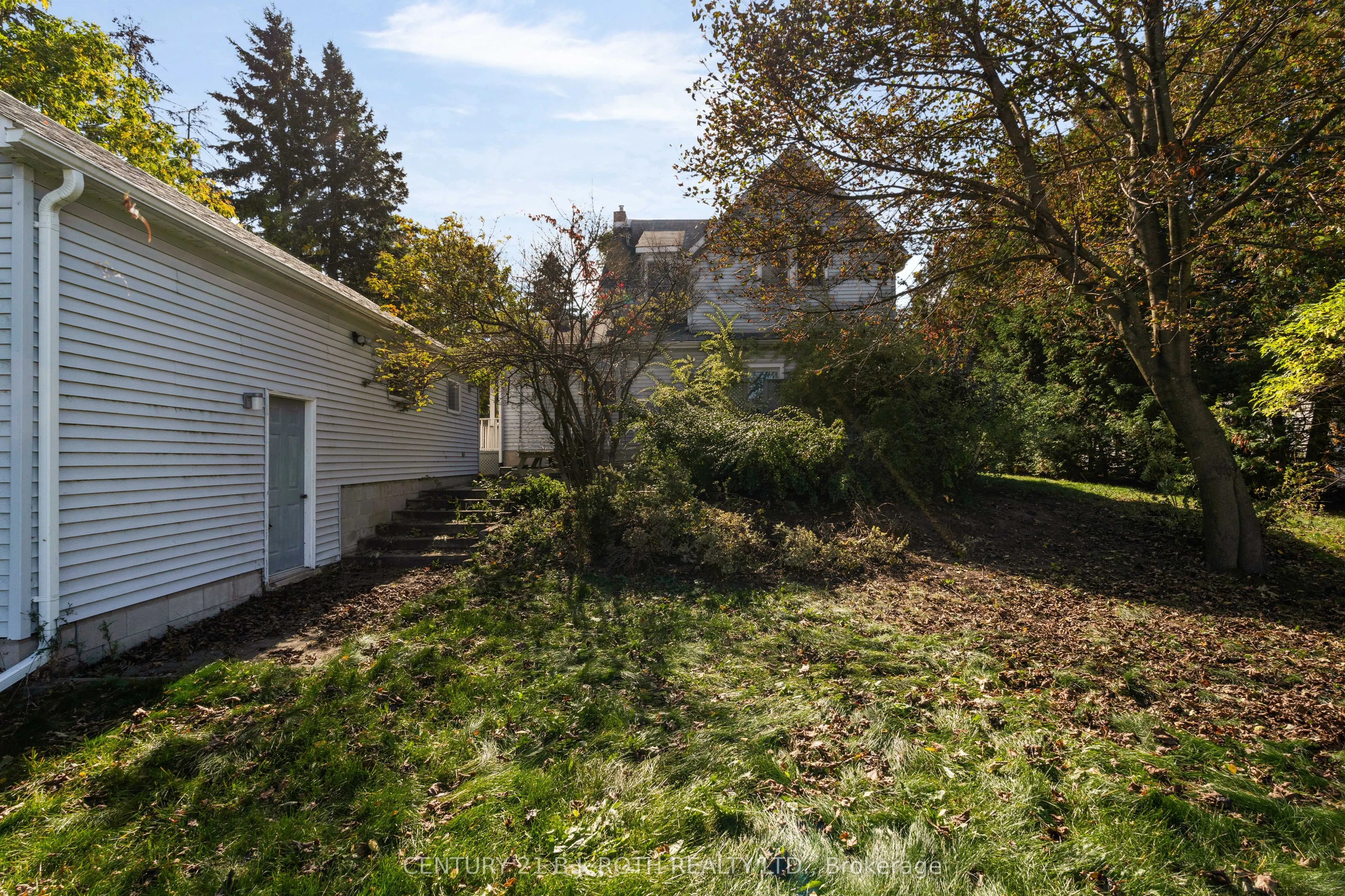 70 Baldwin Lane
