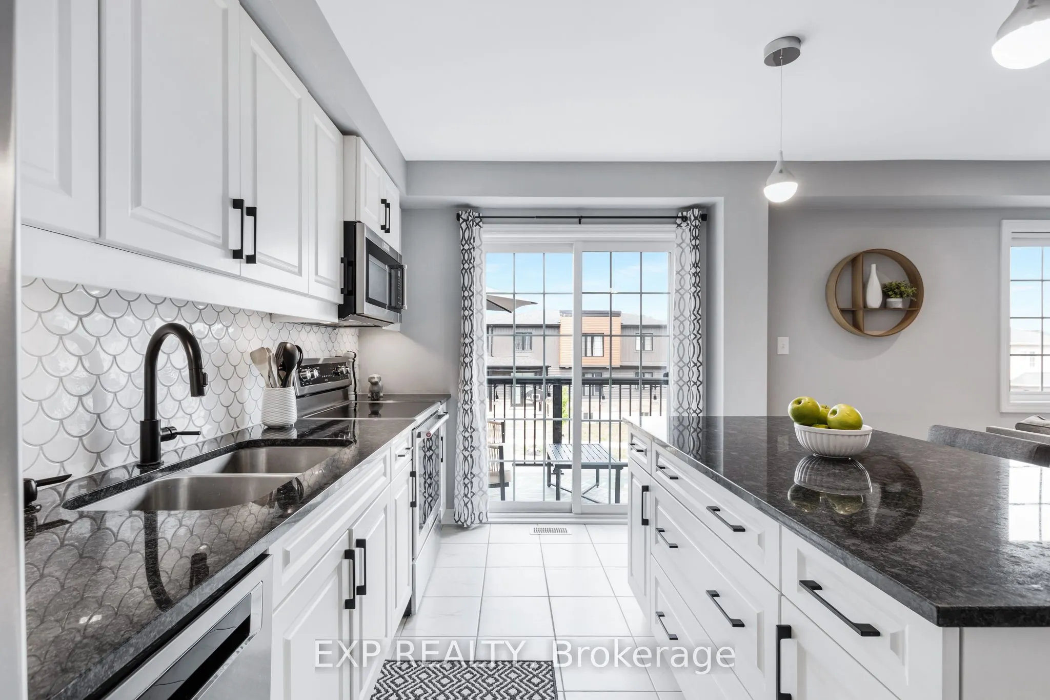 11 Kodiak Terrace