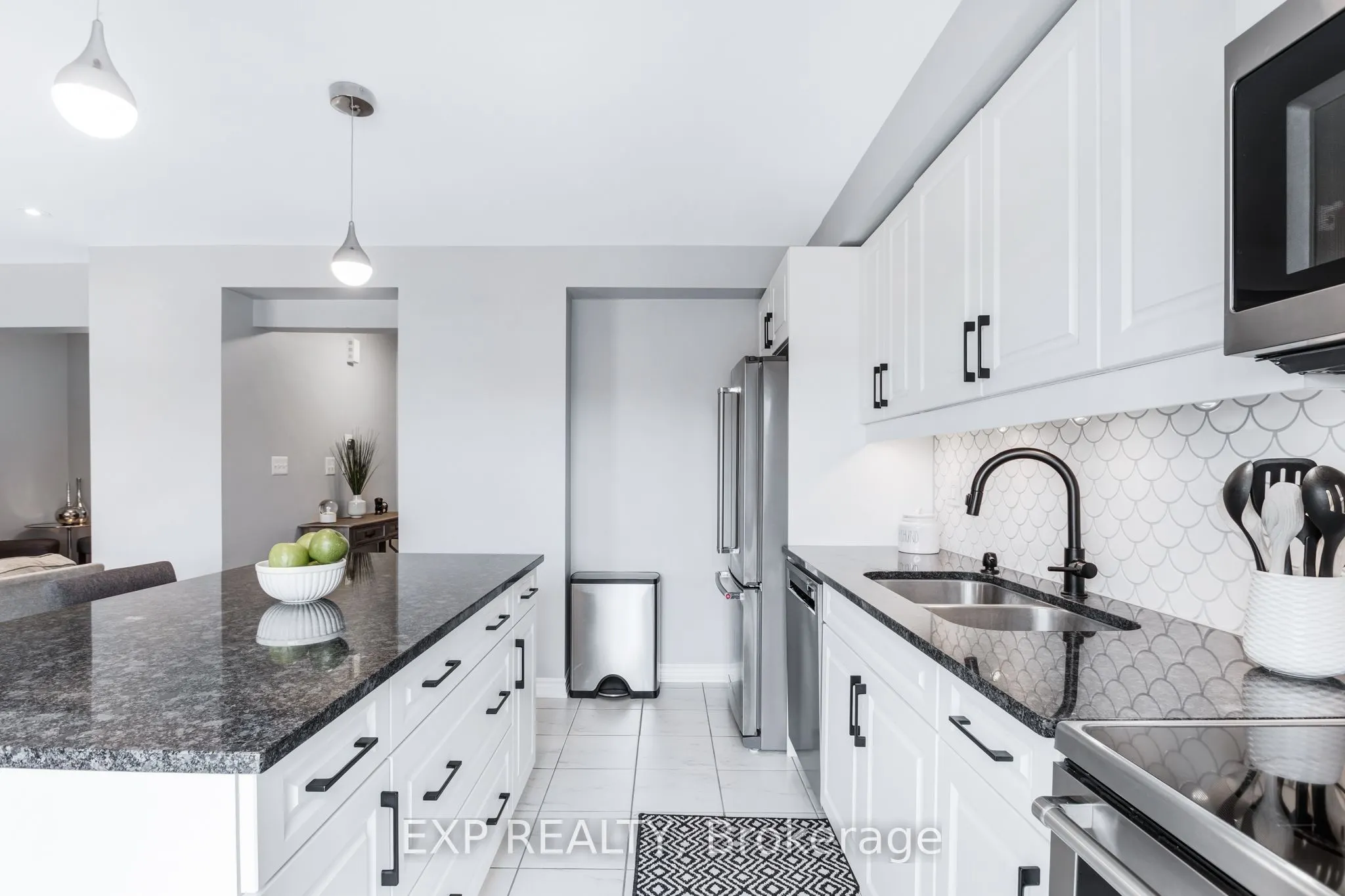 11 Kodiak Terrace