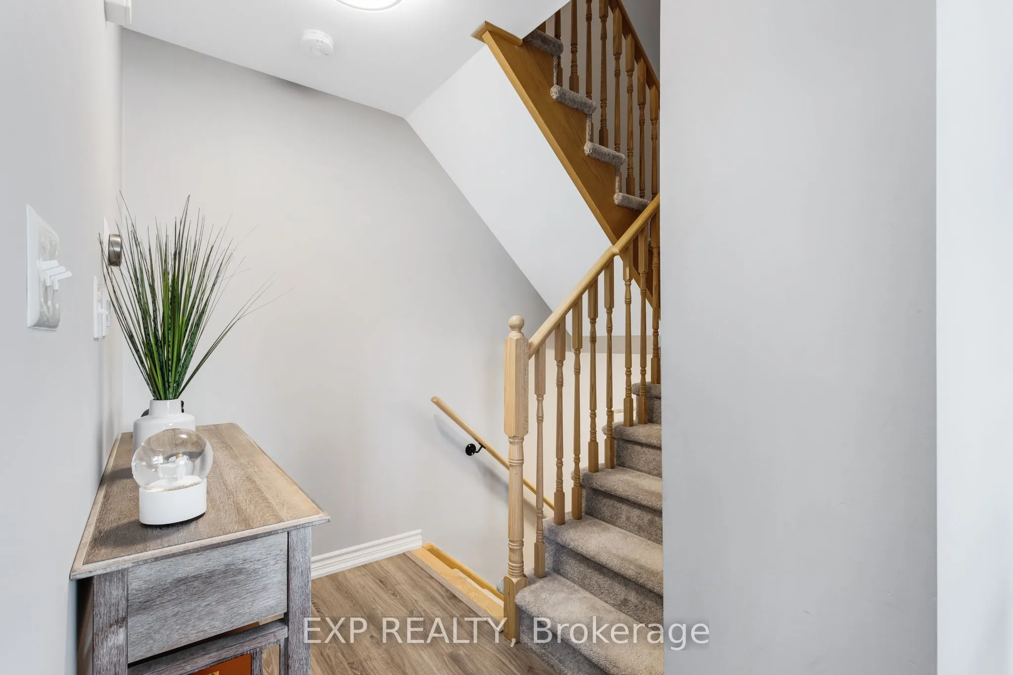 11 Kodiak Terrace