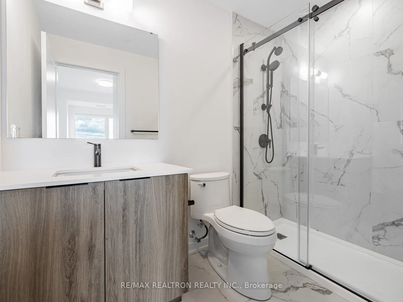 56 Lakeside Terrace, #506