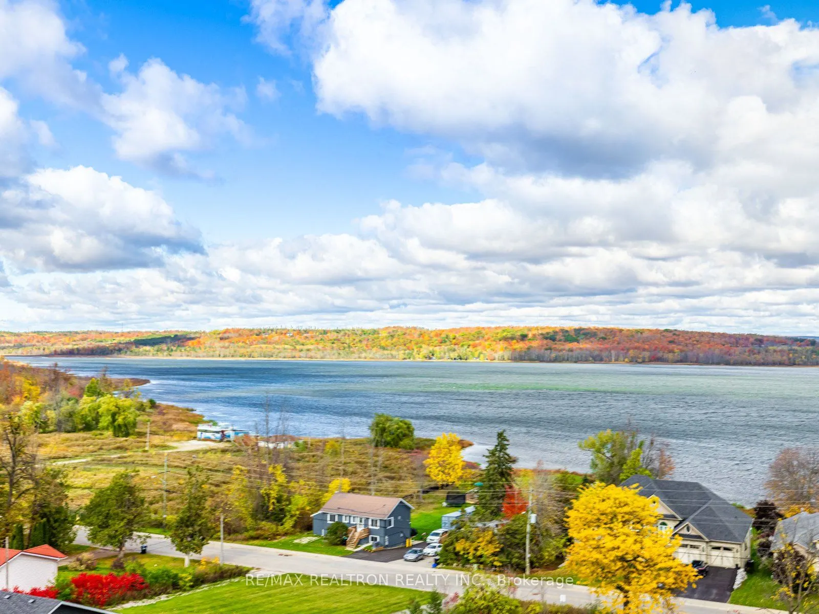 56 Lakeside Terrace, #506