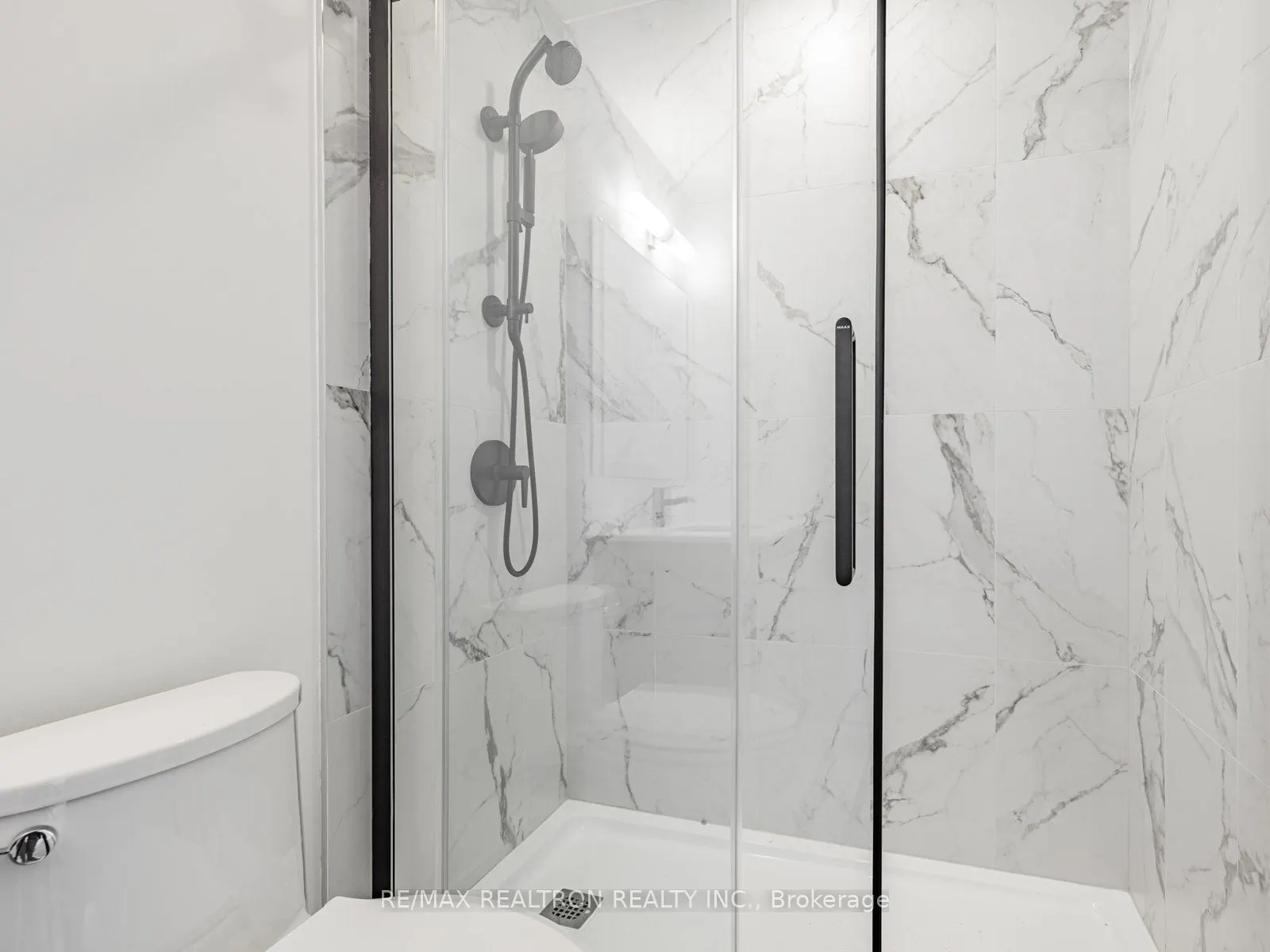 56 Lakeside Terrace, #506
