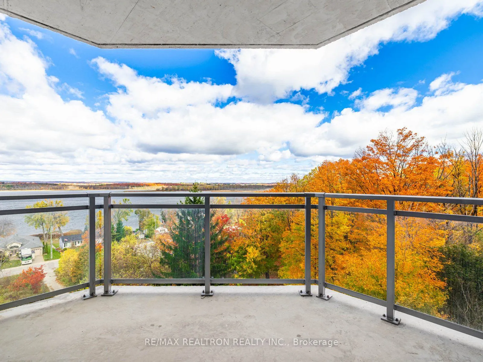 56 Lakeside Terrace, #506