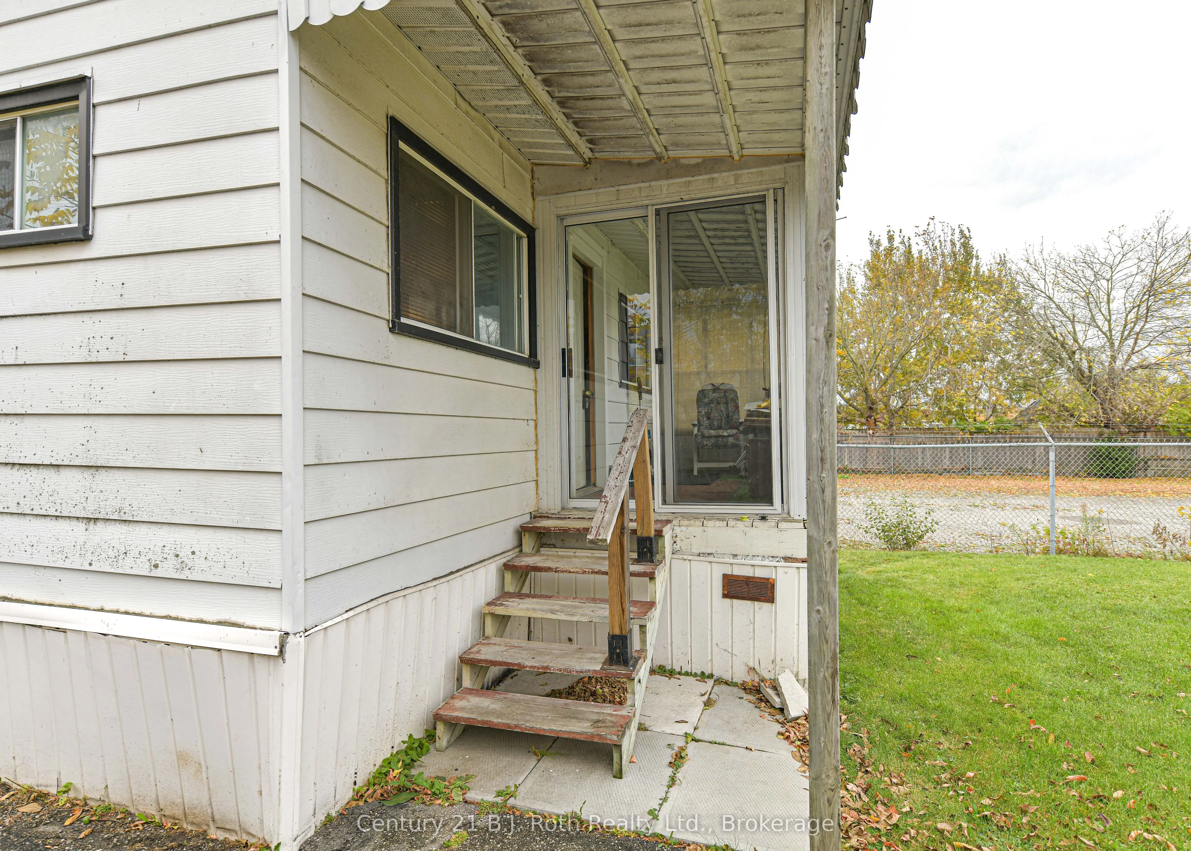 82 Poughkeepsie Street
