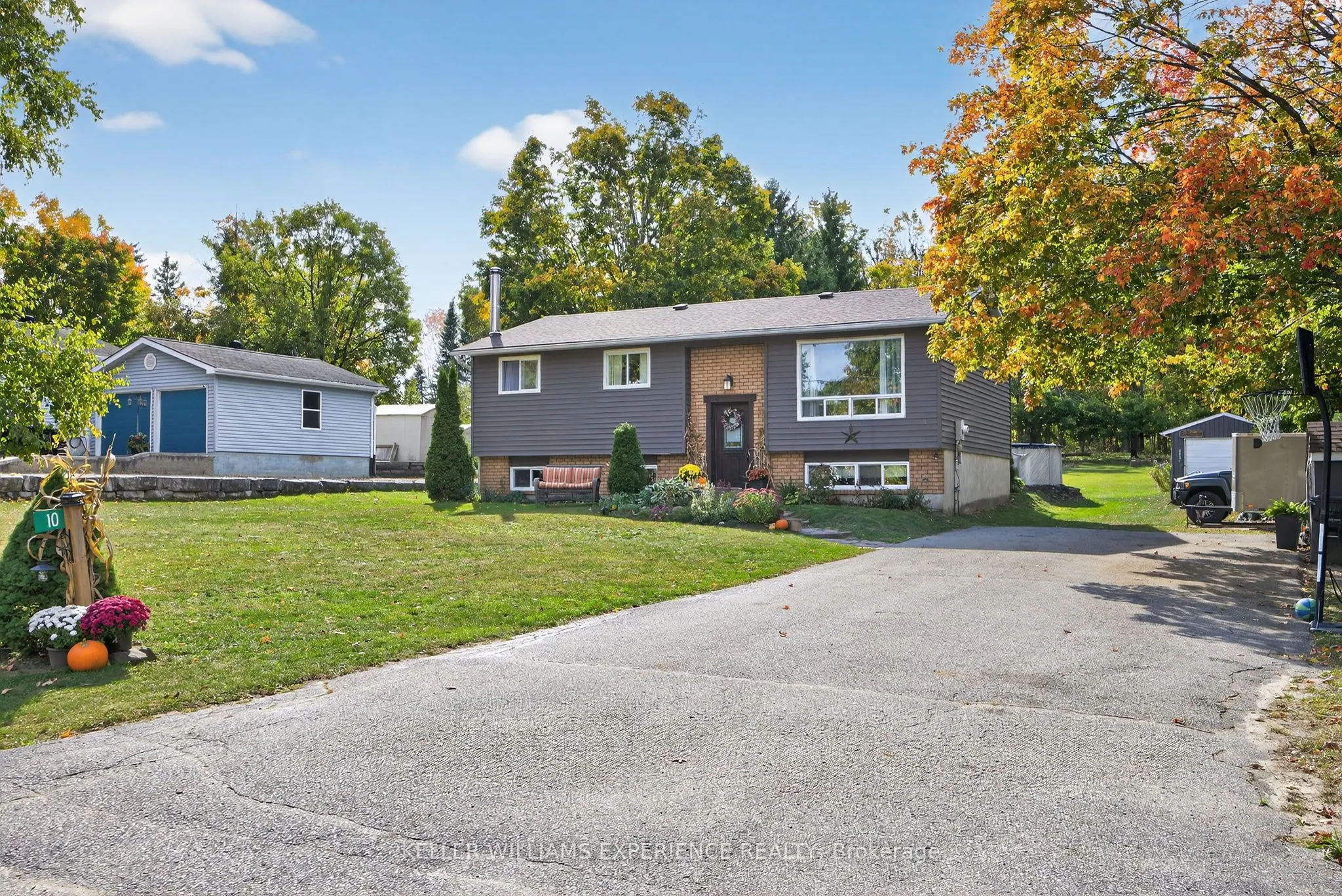 10 Conder Drive