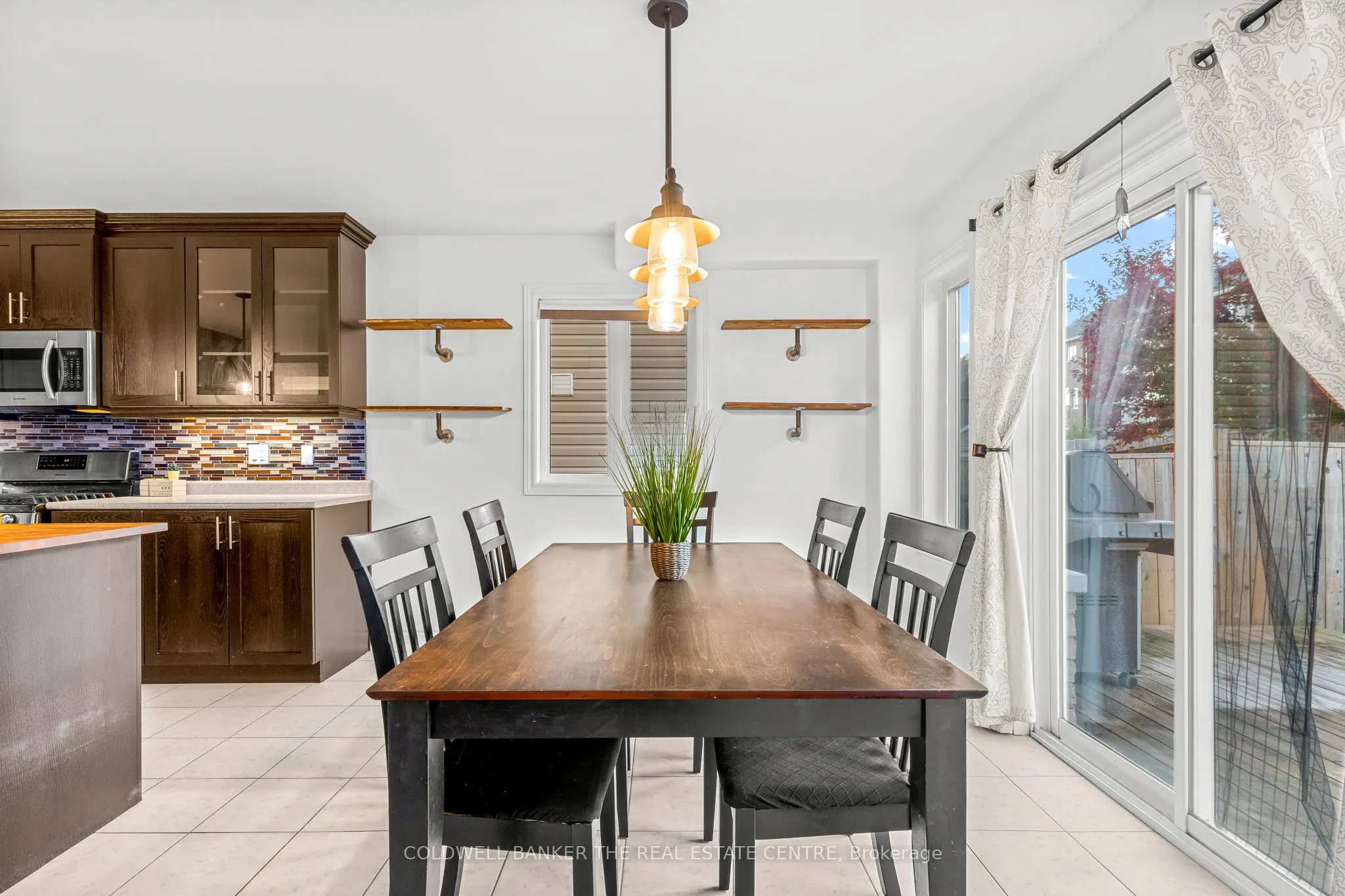3086 Emperor Drive