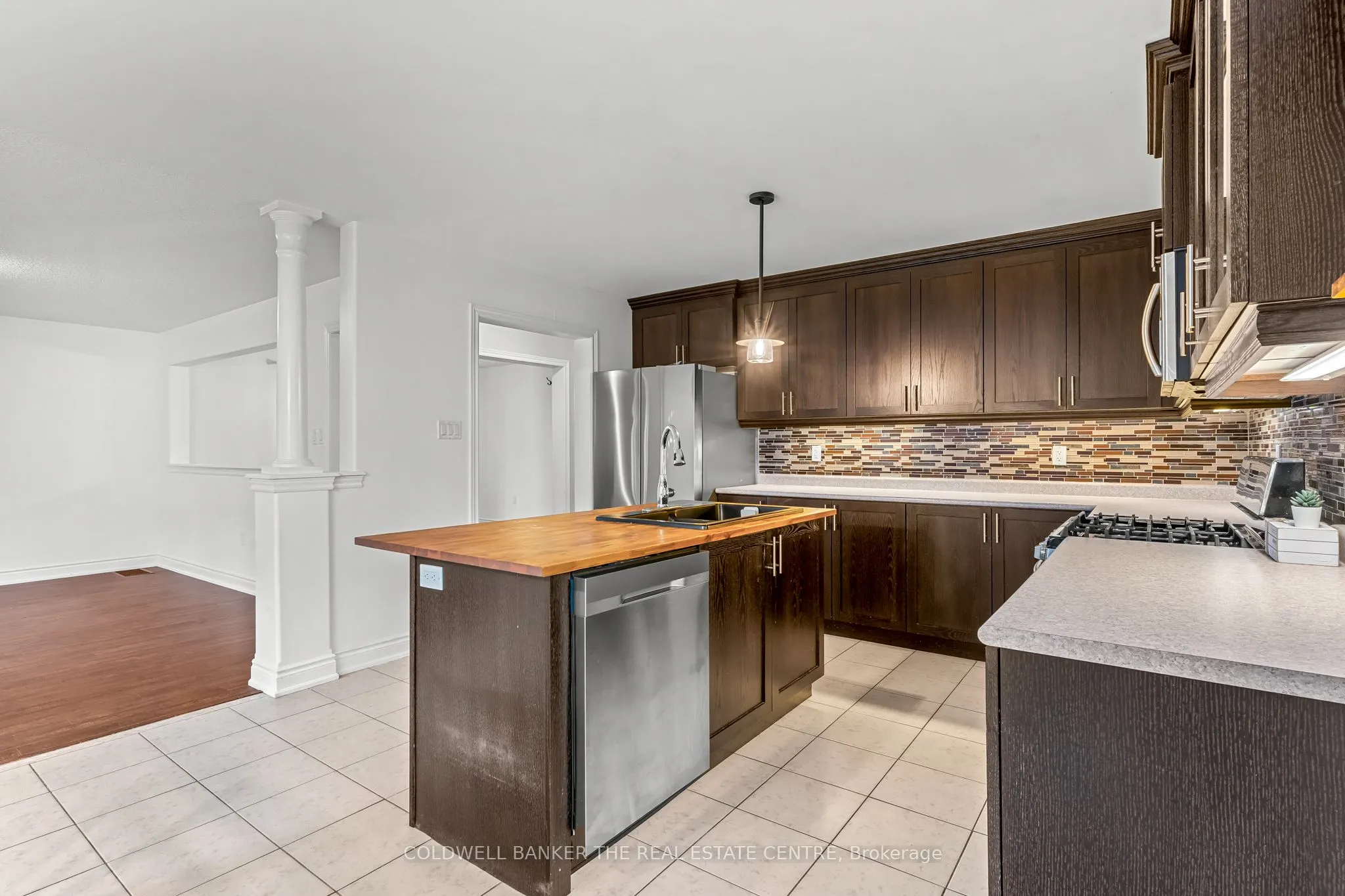3086 Emperor Drive