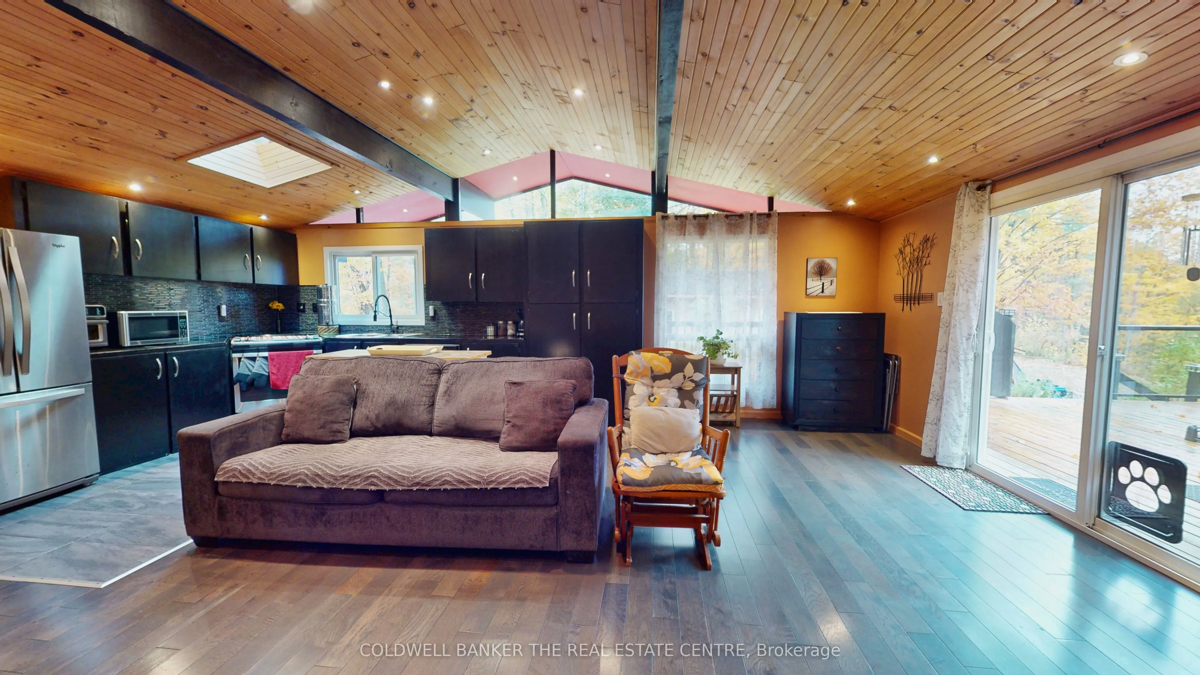 2562 NORTON Road