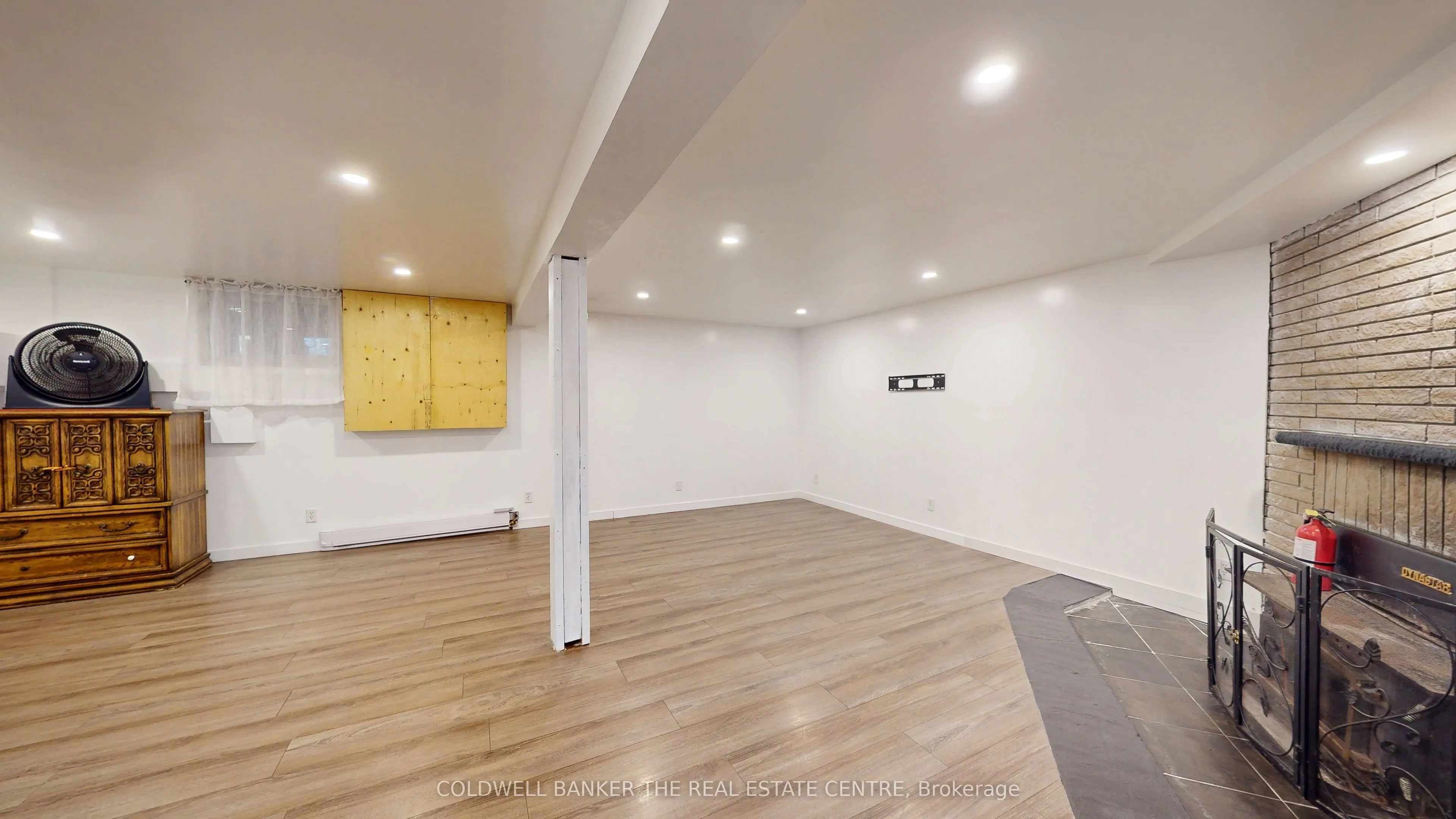2562 NORTON Road