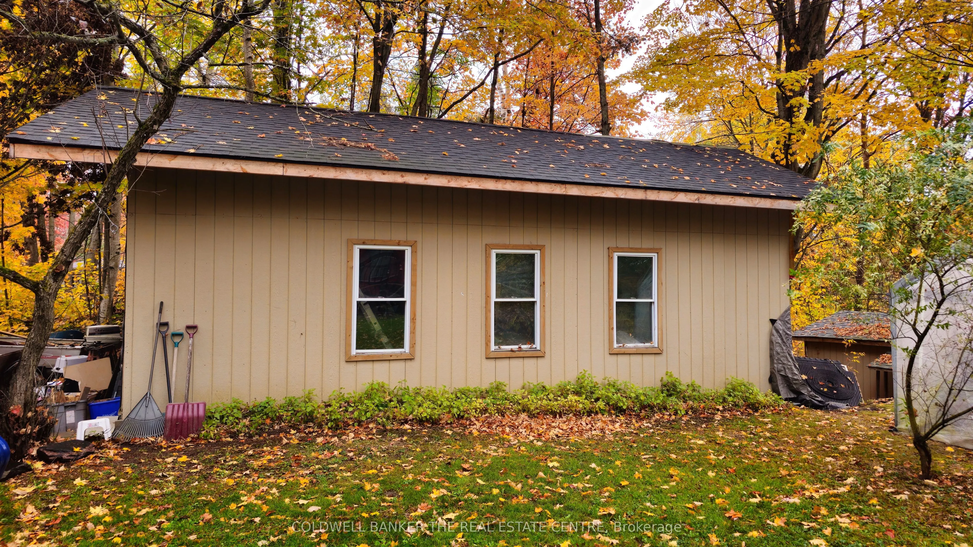 2562 NORTON Road