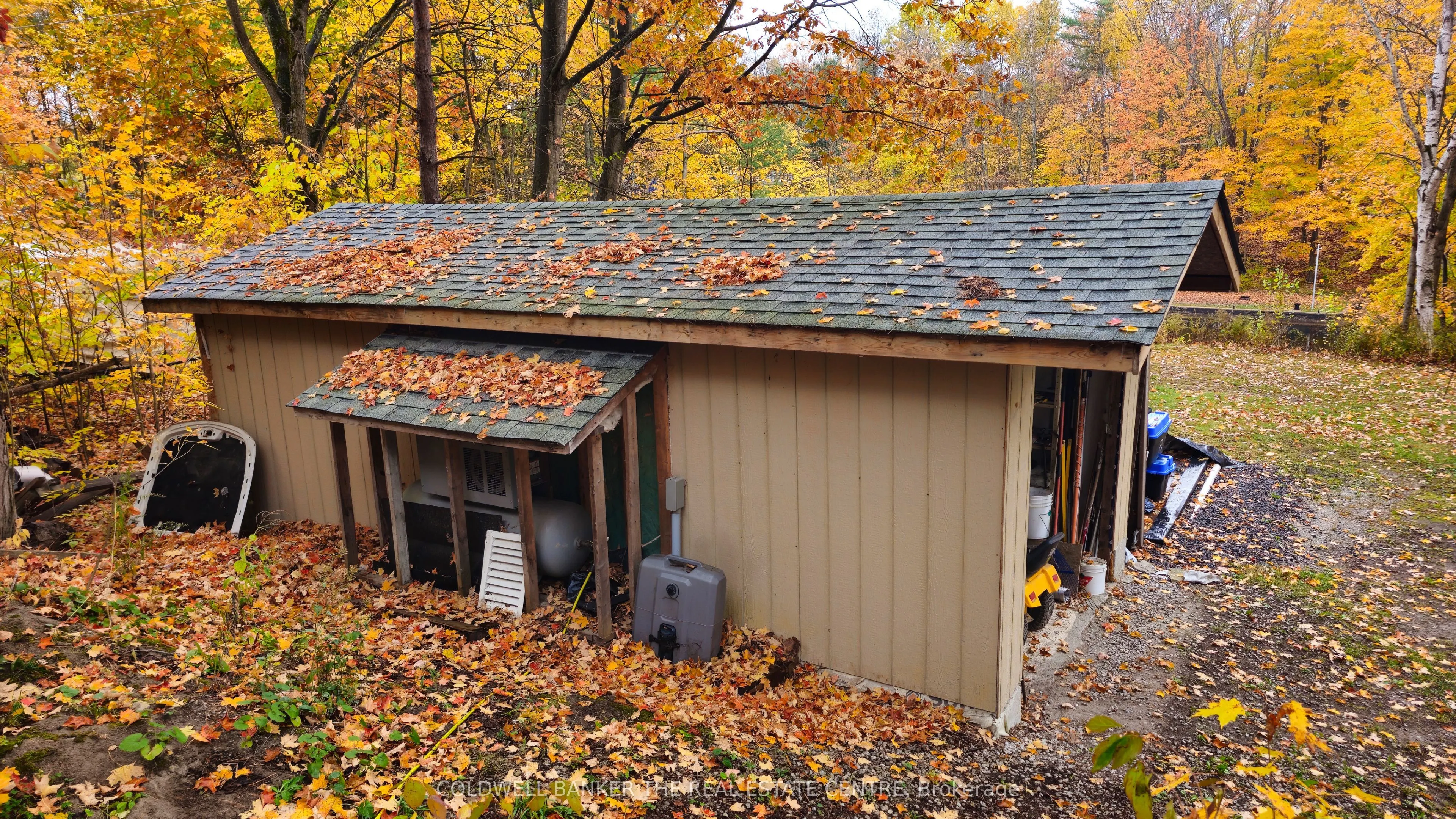 2562 NORTON Road