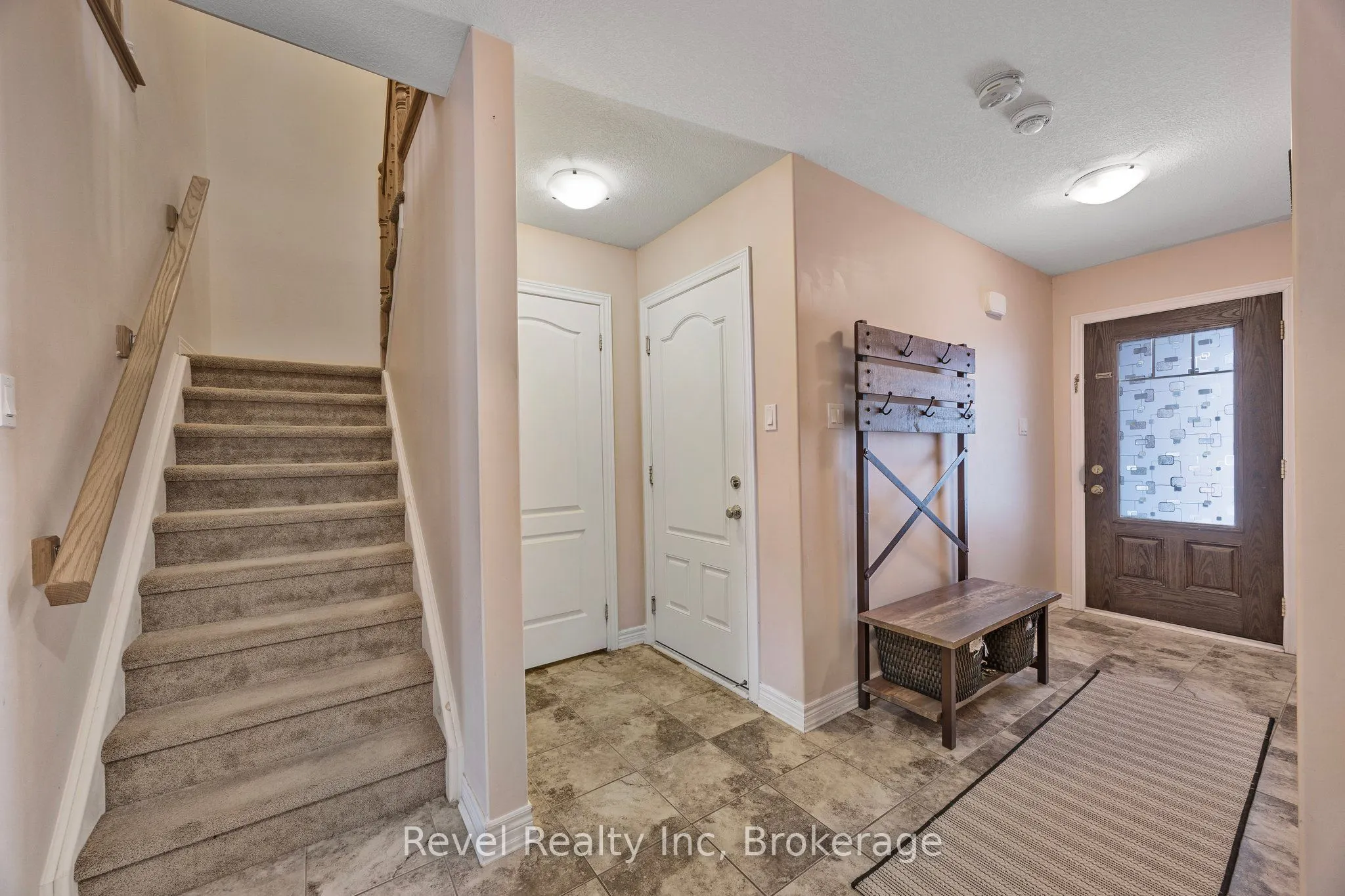 1041 Cook Drive