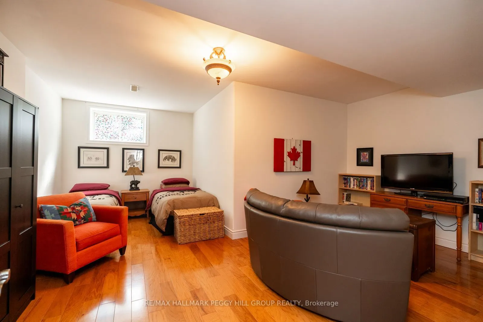 7 Maple Ridge Road