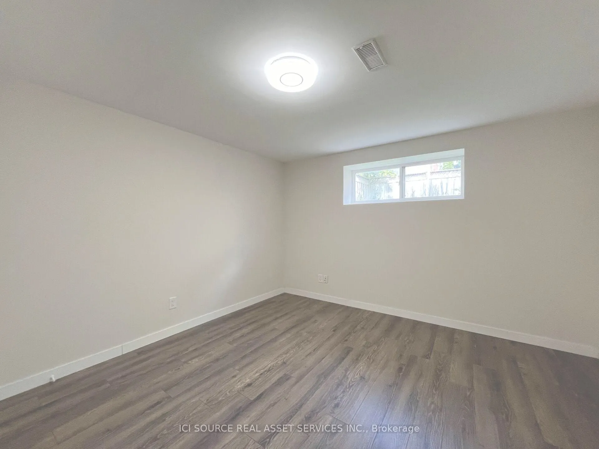 44 Moir Crescent, #Lower Level