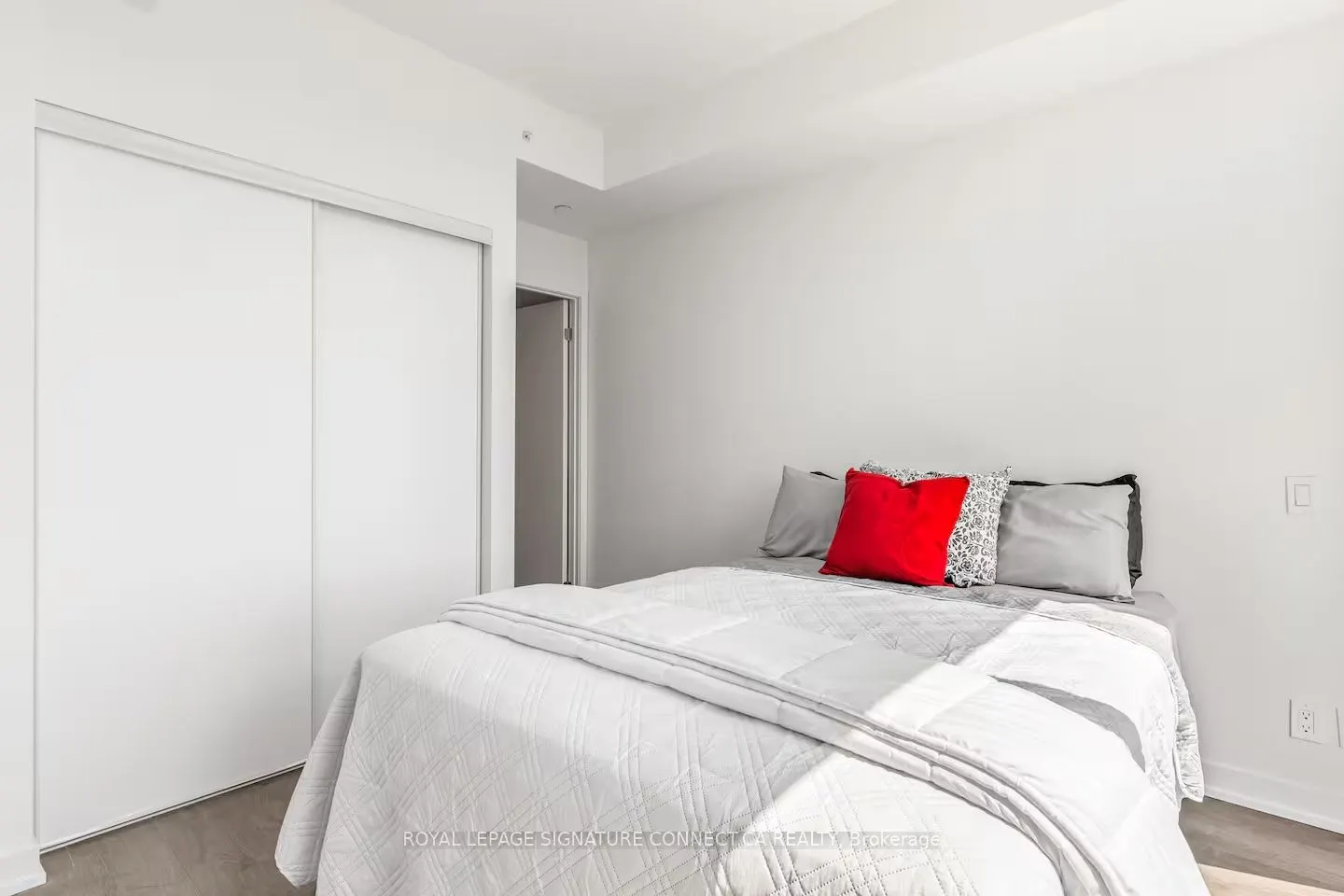 39 Mary Street, #1609