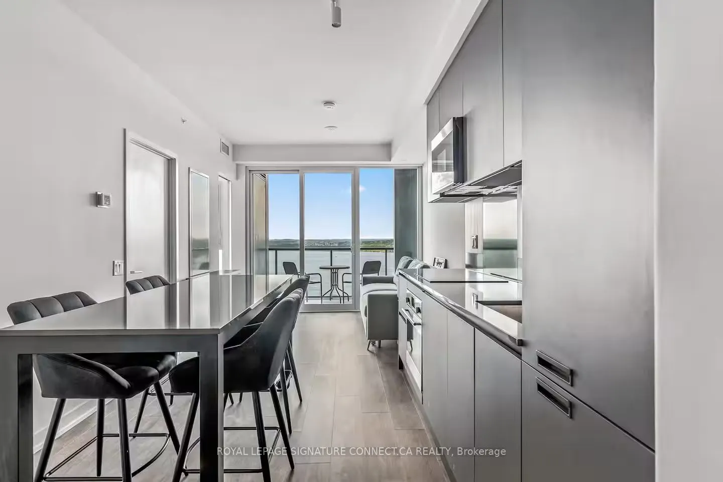 39 Mary Street, #1609