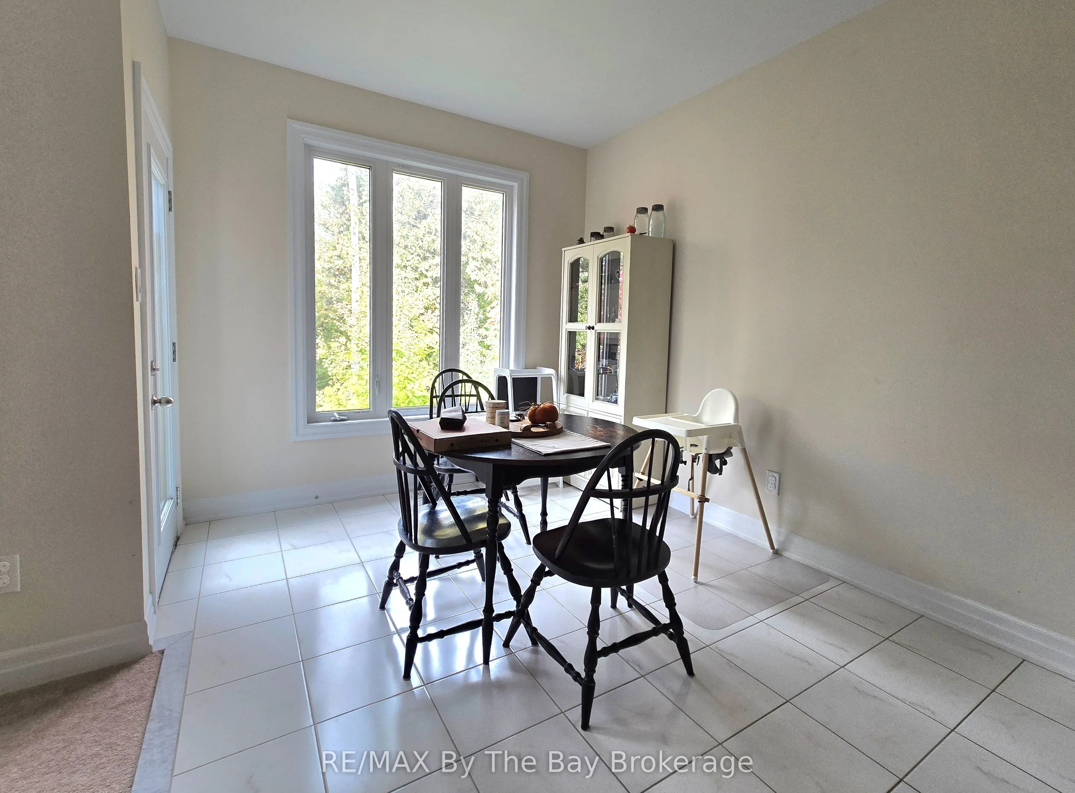 93 Allegra Drive, #Upper