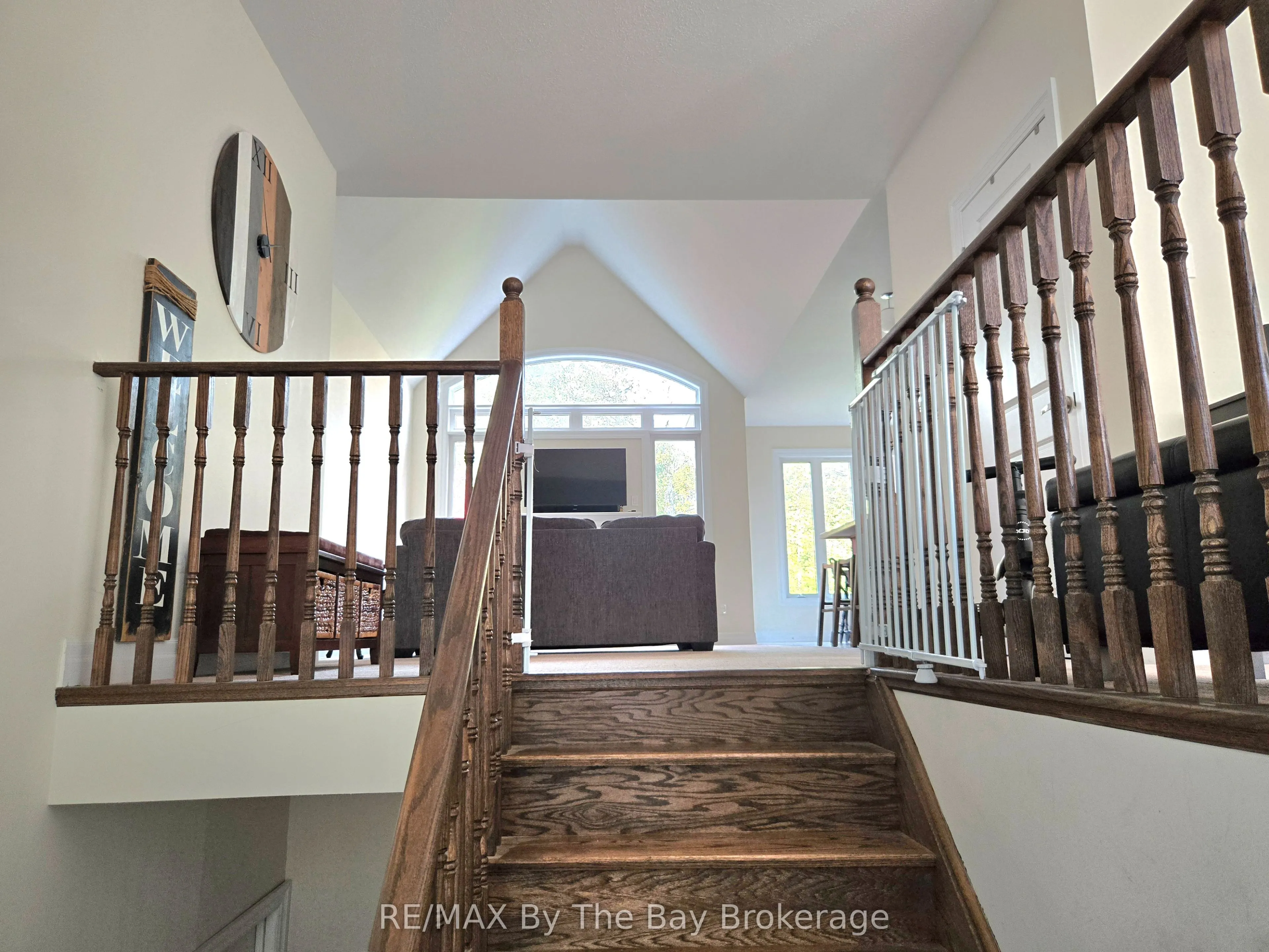 93 Allegra Drive, #Upper