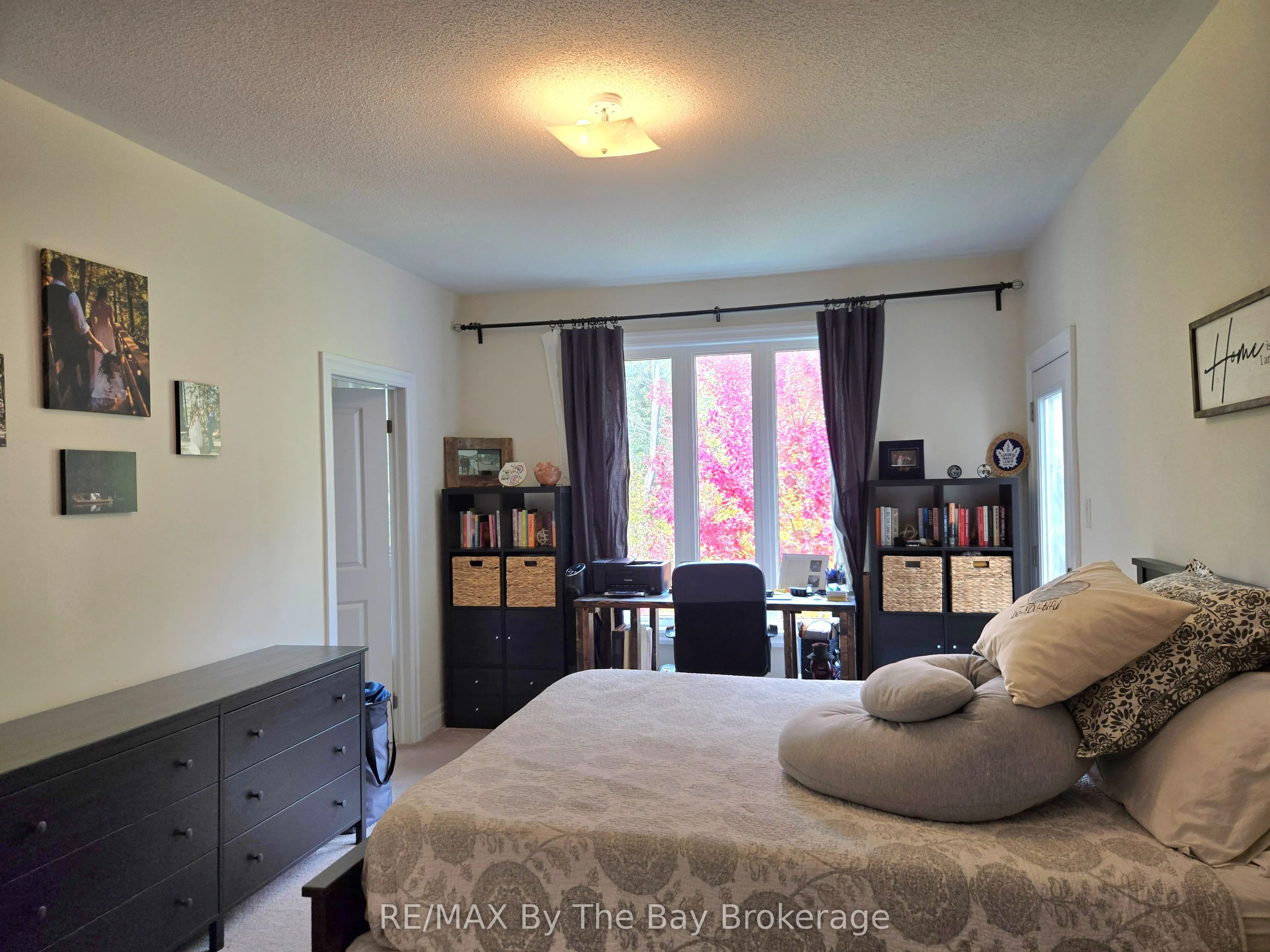 93 Allegra Drive, #Upper