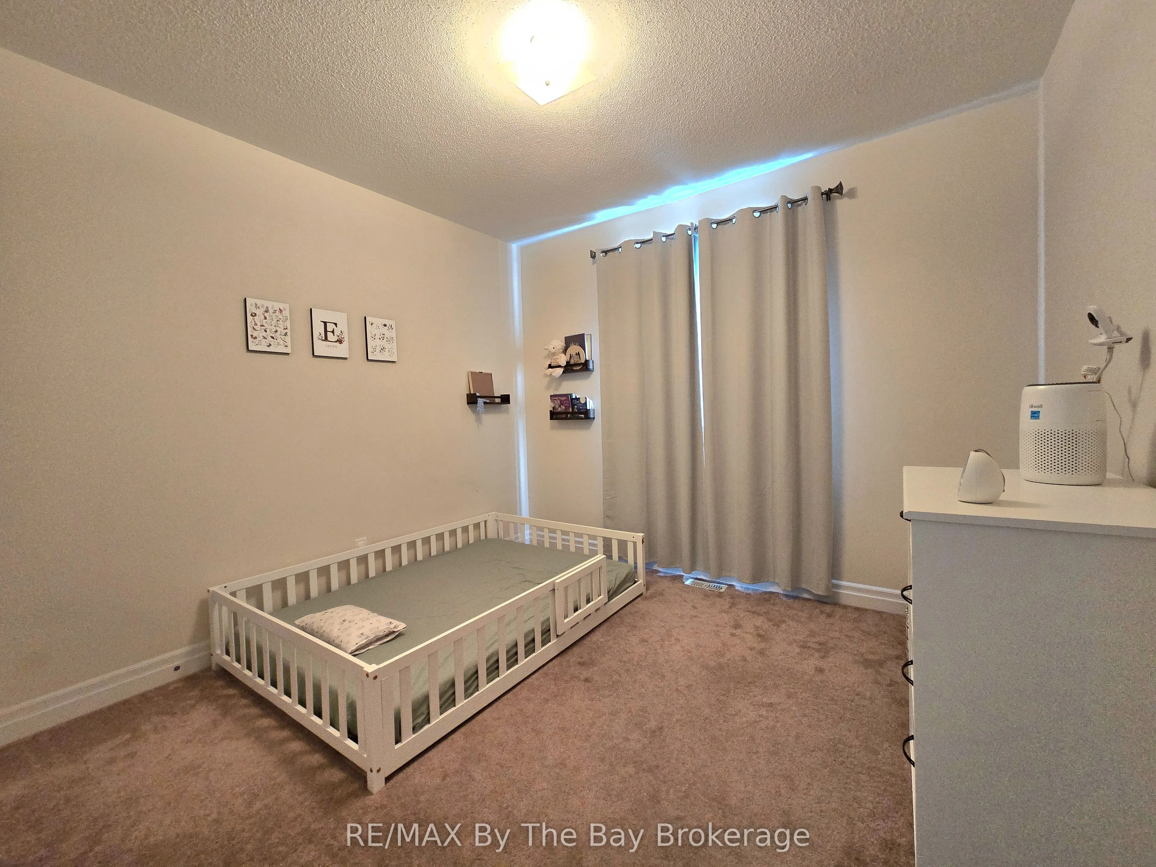 93 Allegra Drive, #Upper
