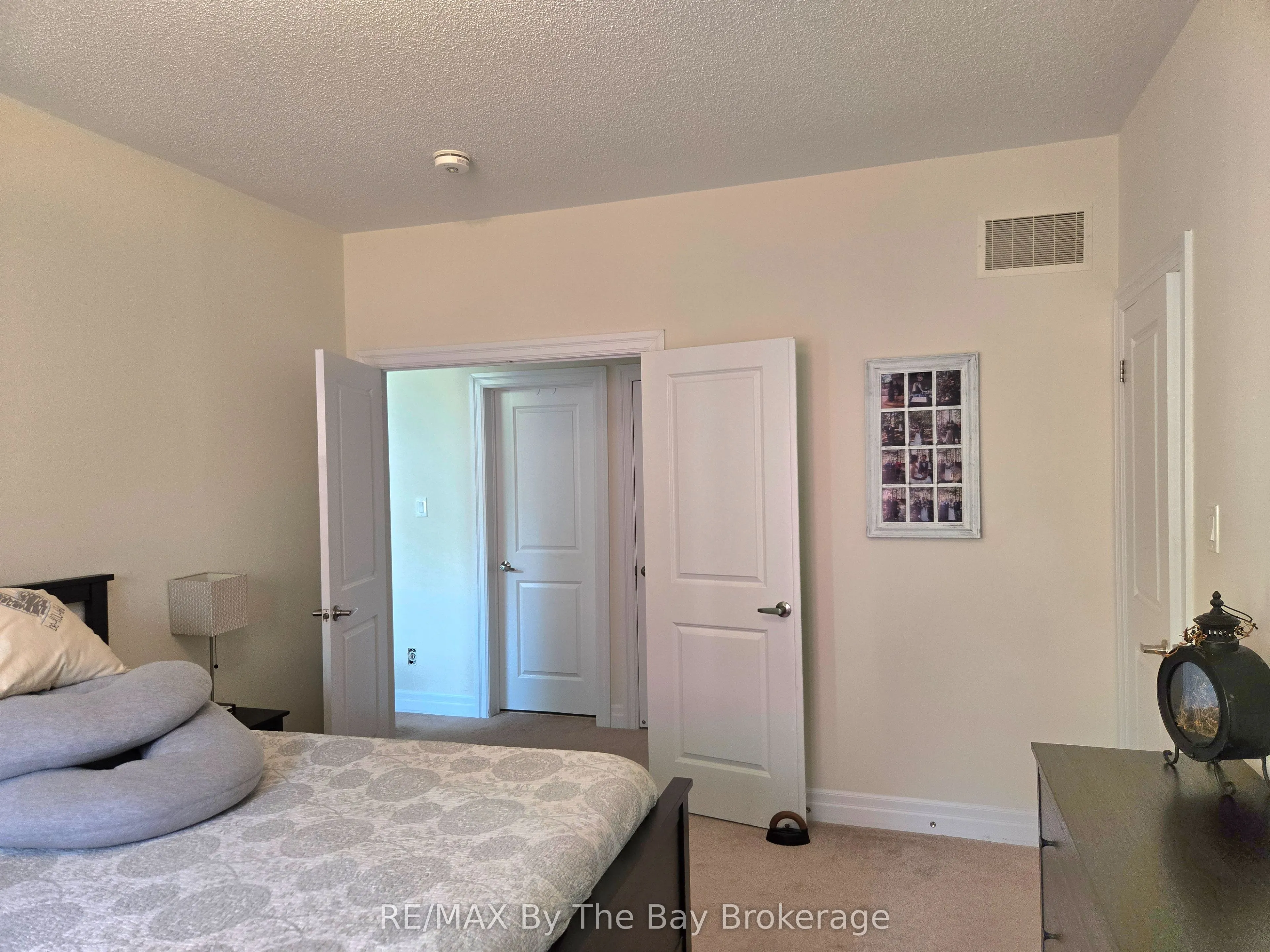 93 Allegra Drive, #Upper