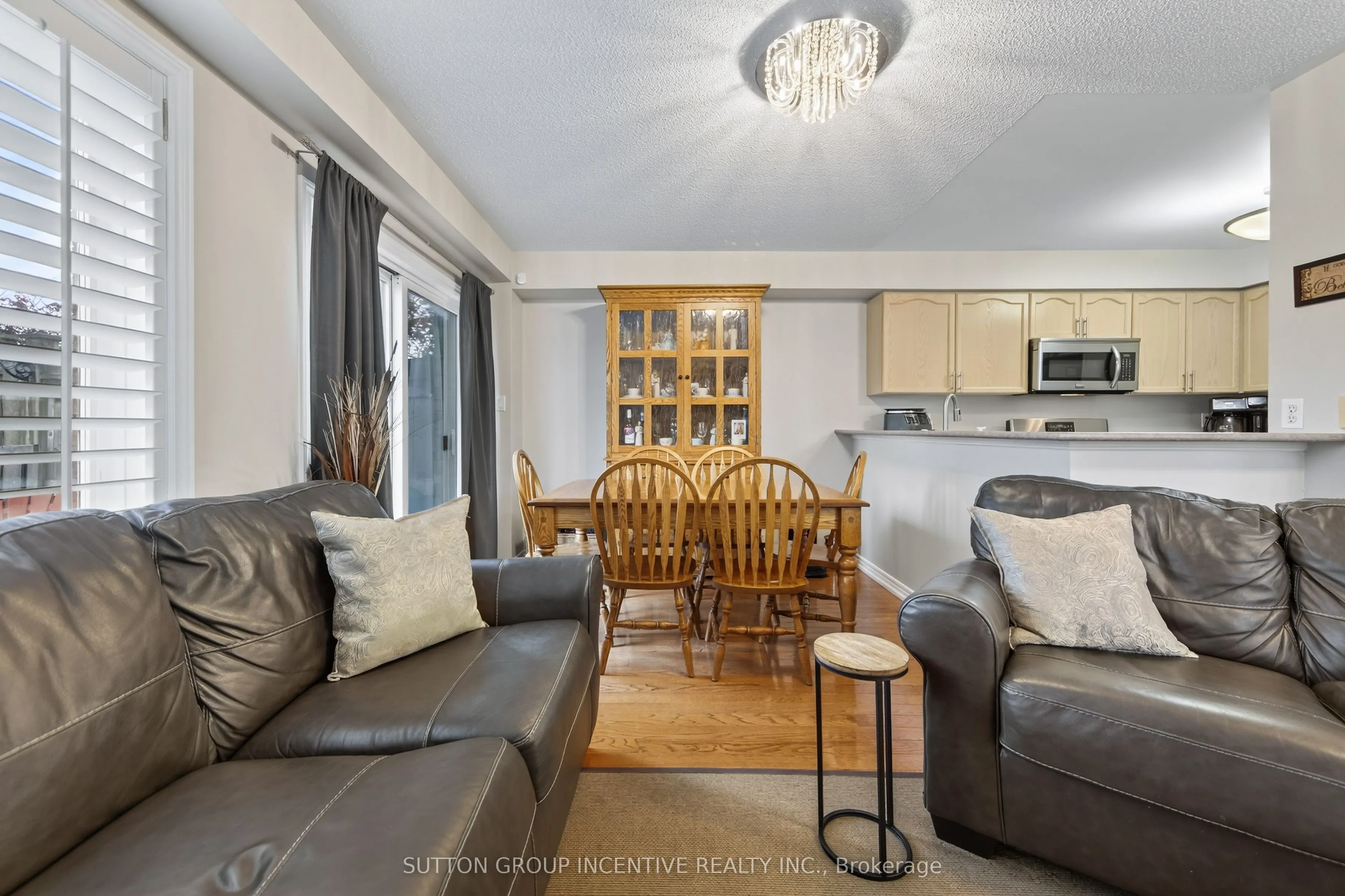 430 Mapleview Drive E, #1