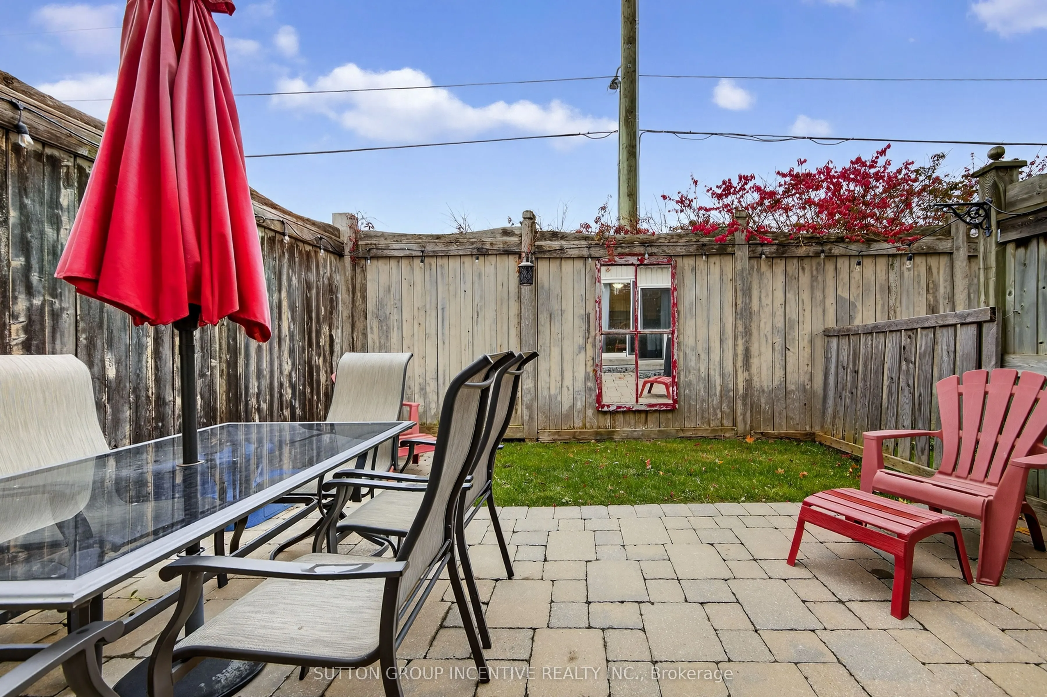 430 Mapleview Drive E, #1