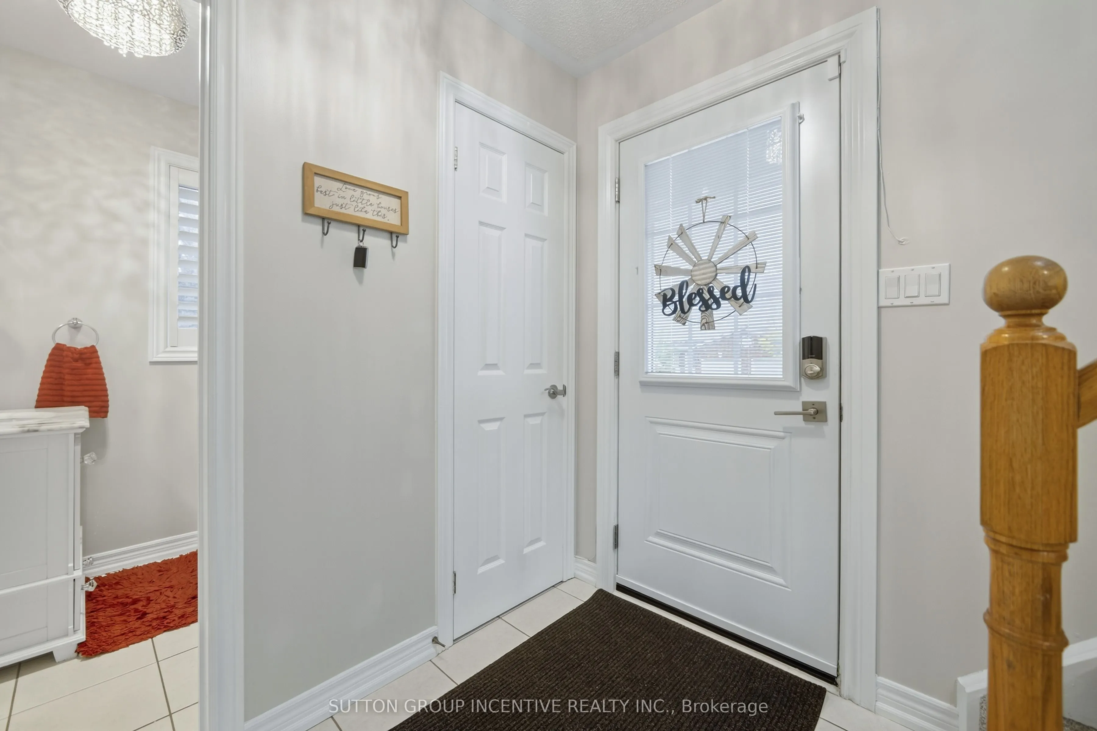 430 Mapleview Drive E, #1