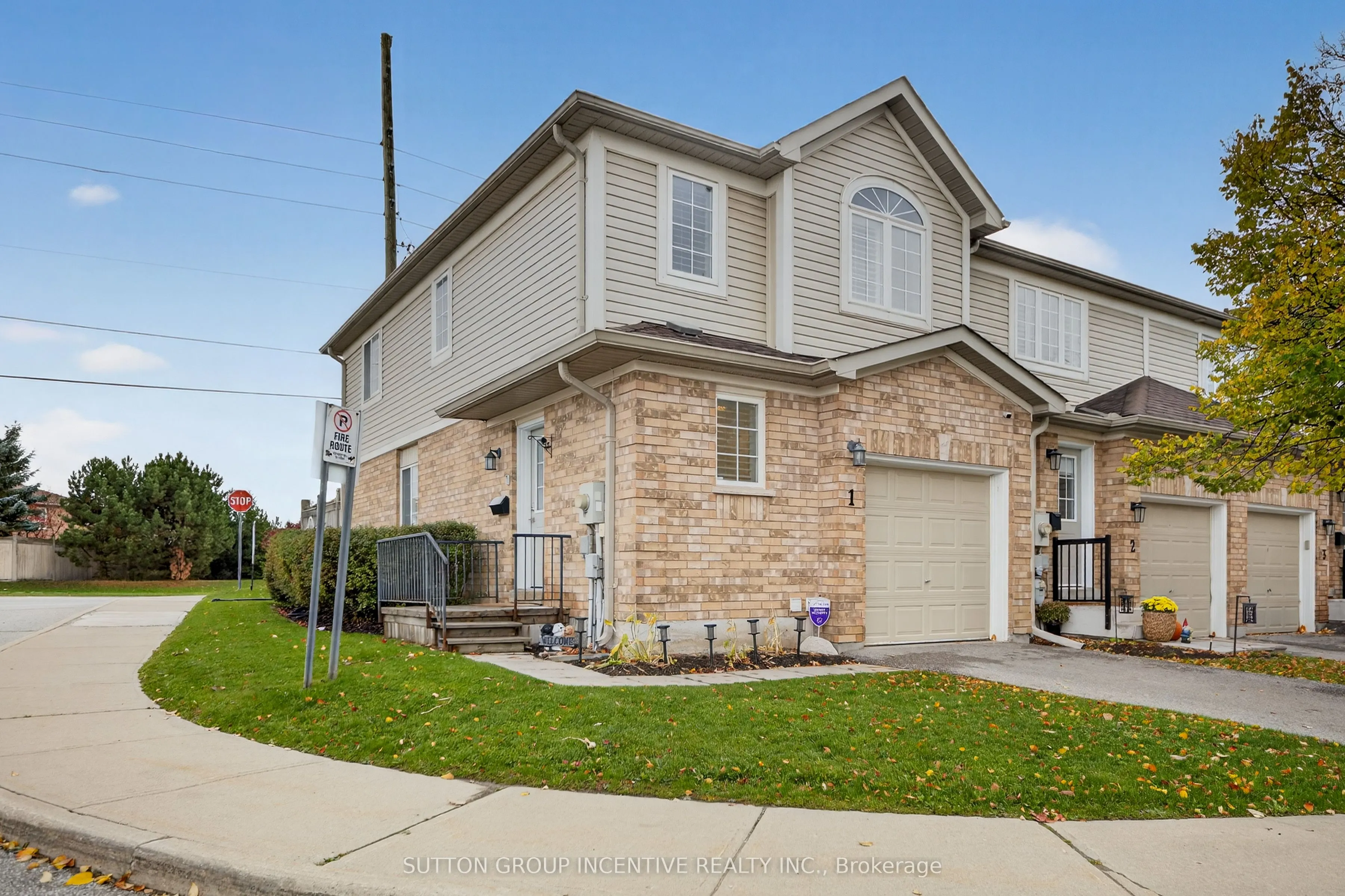 430 Mapleview Drive E, #1