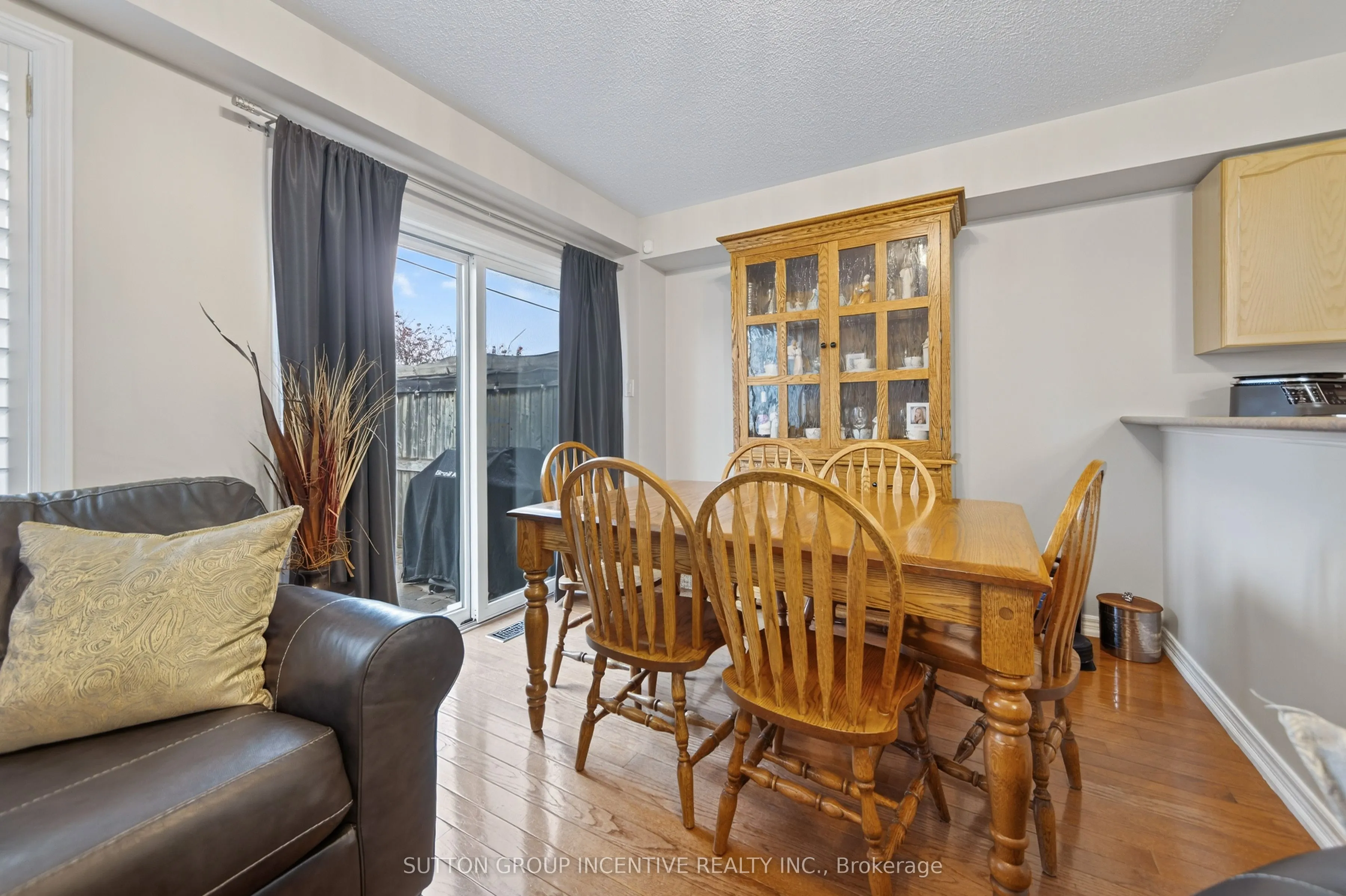 430 Mapleview Drive E, #1