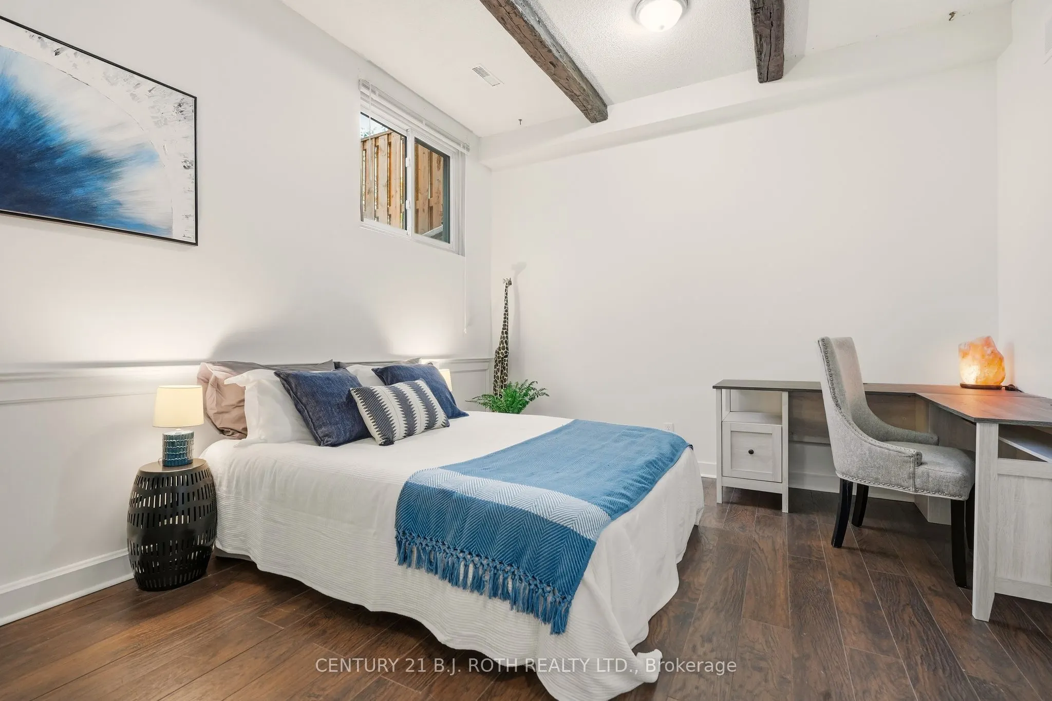 235 Steel Street, #4