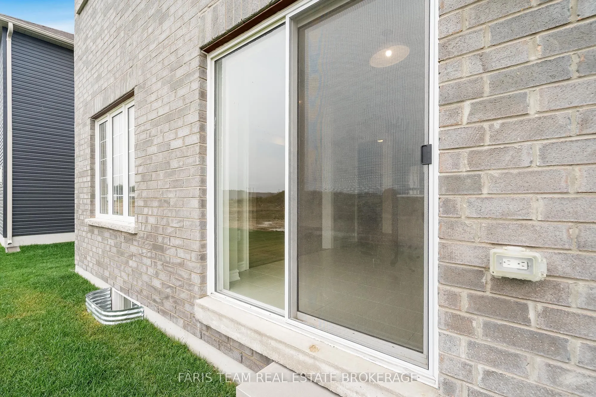 276 Springfield Crescent