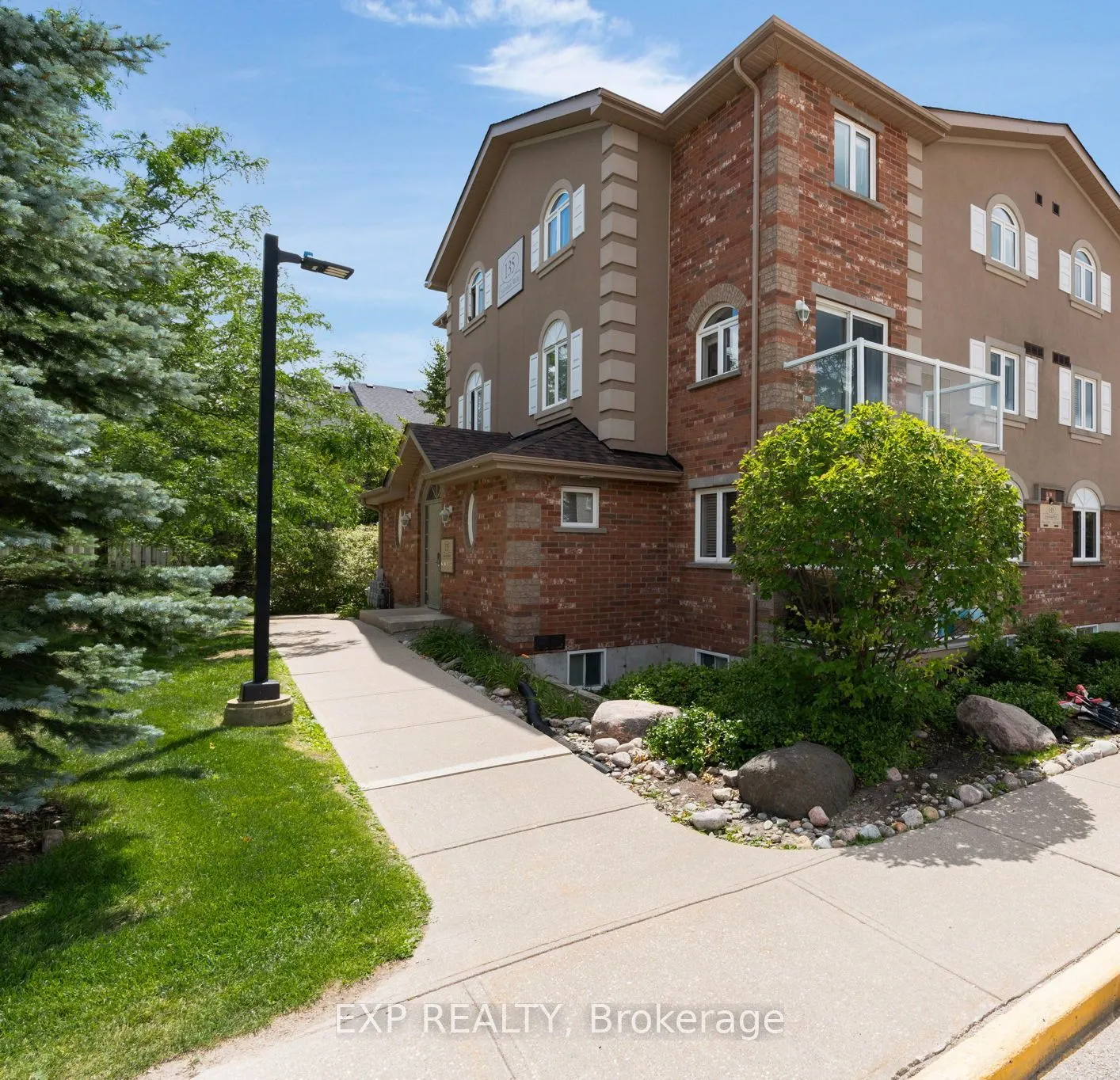 135 Sydenham Wells, #3