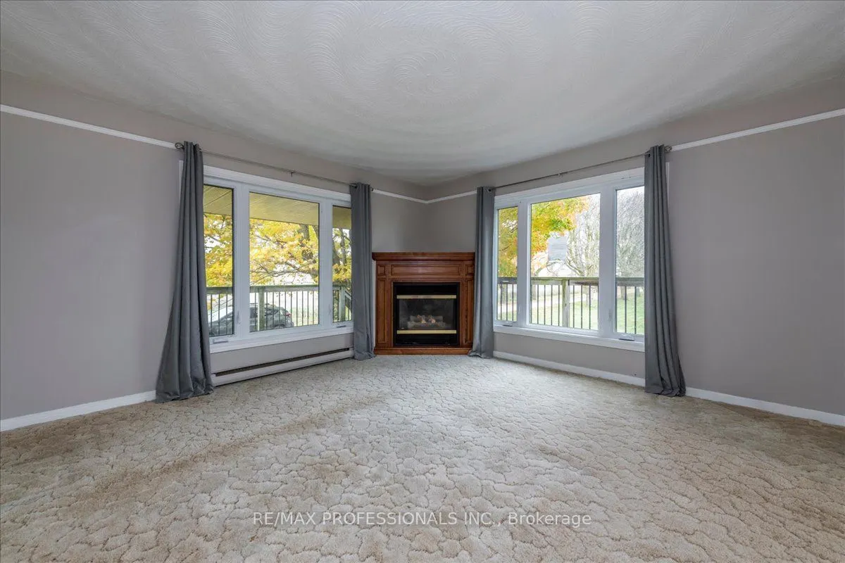 100 Tiny Flos Townline
