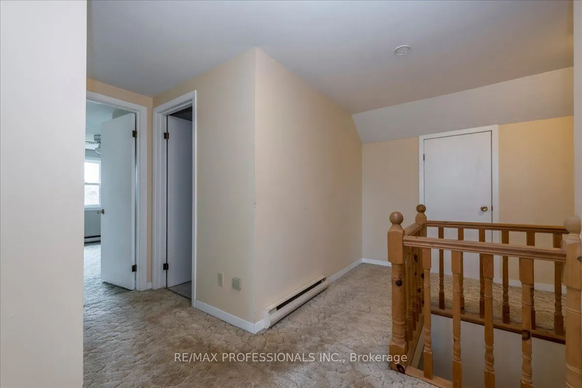 100 Tiny Flos Townline