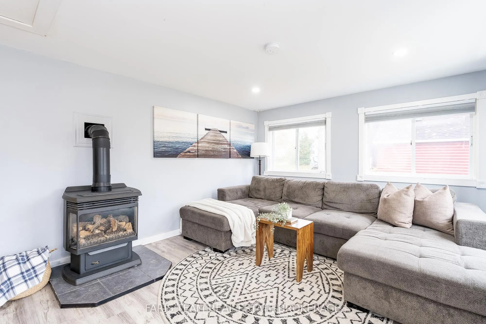 53 Playfair Drive