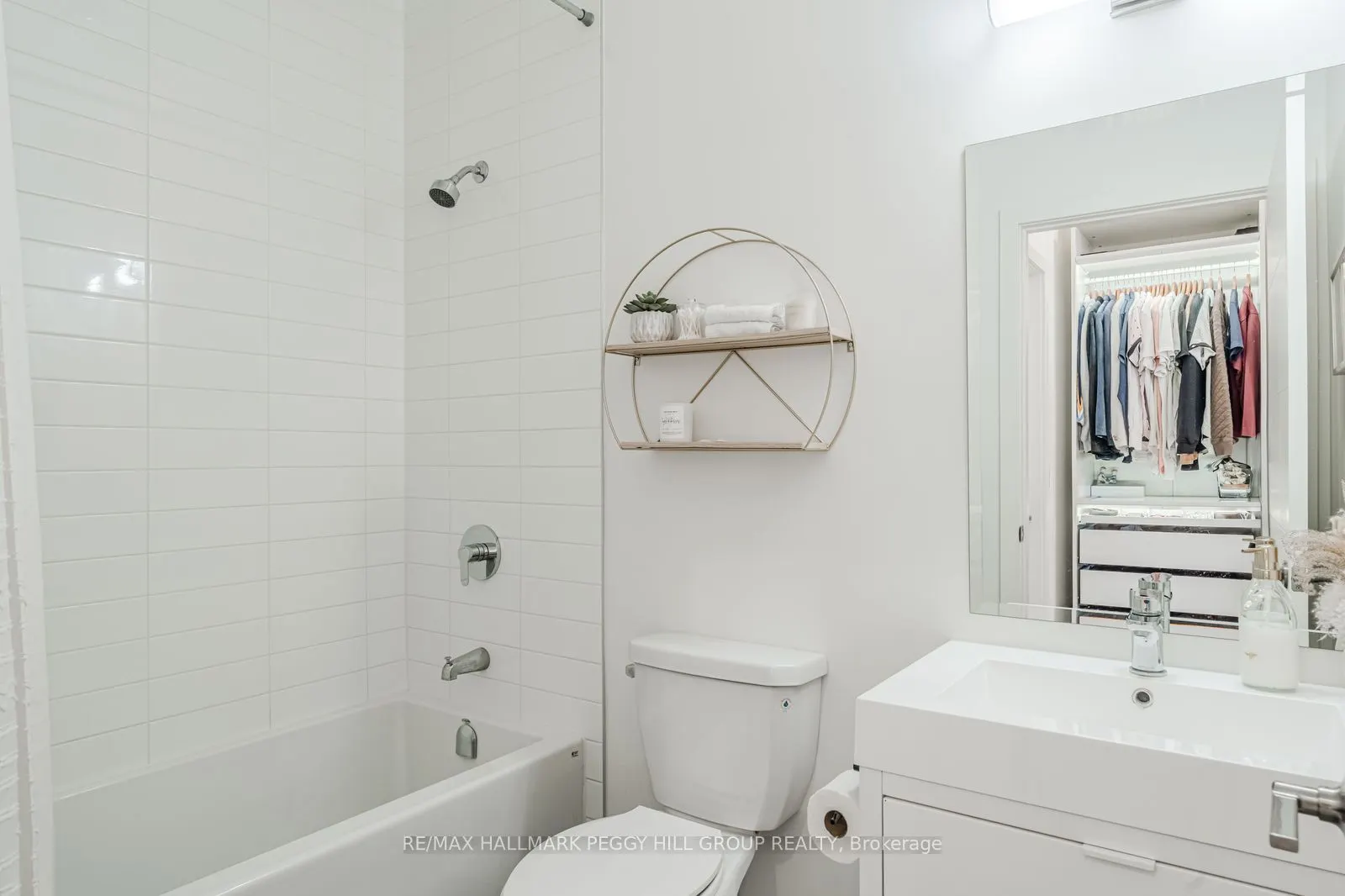 21 Matchedash Street S, #310