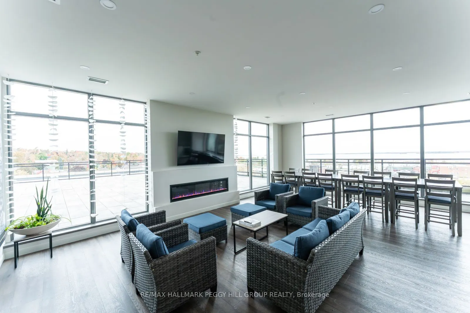 21 Matchedash Street S, #310