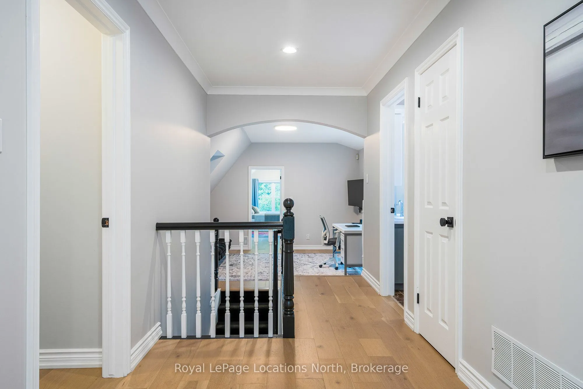 7833 Poplar Side Road