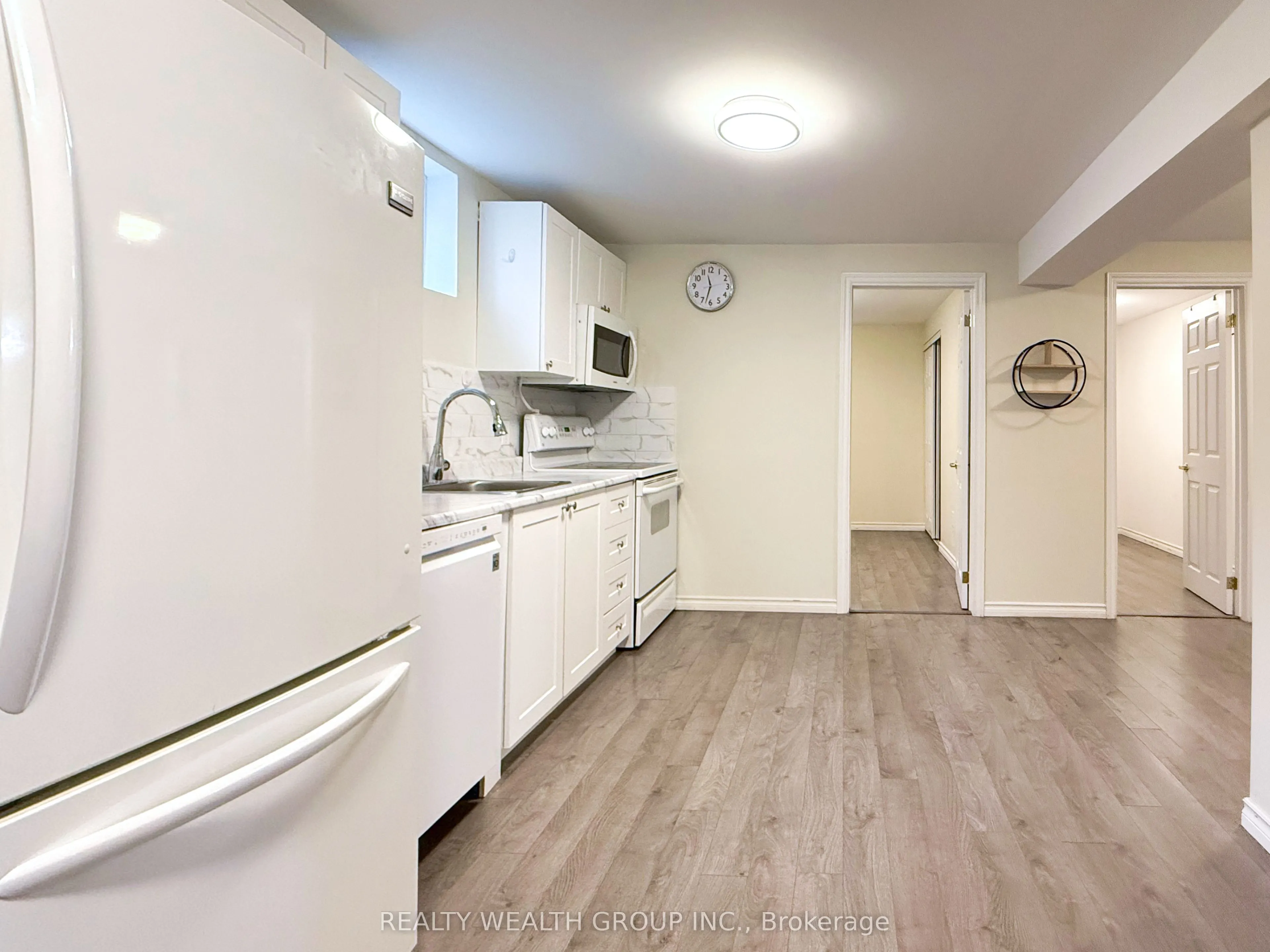 61 Stollar Boulevard, #Lower