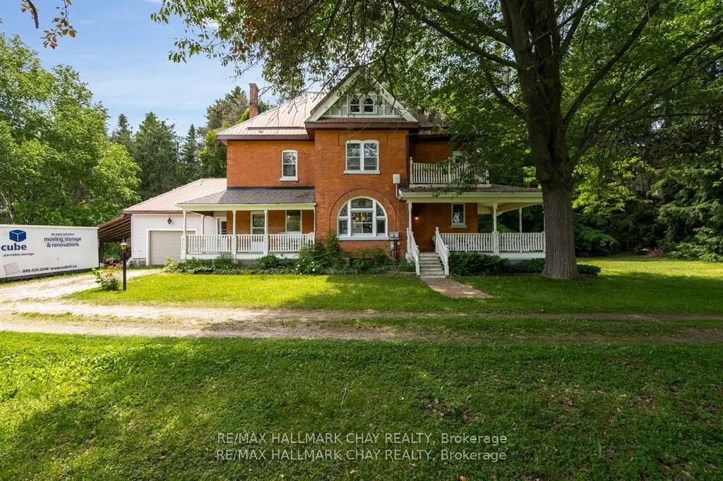 1407 Flos 8 Road W