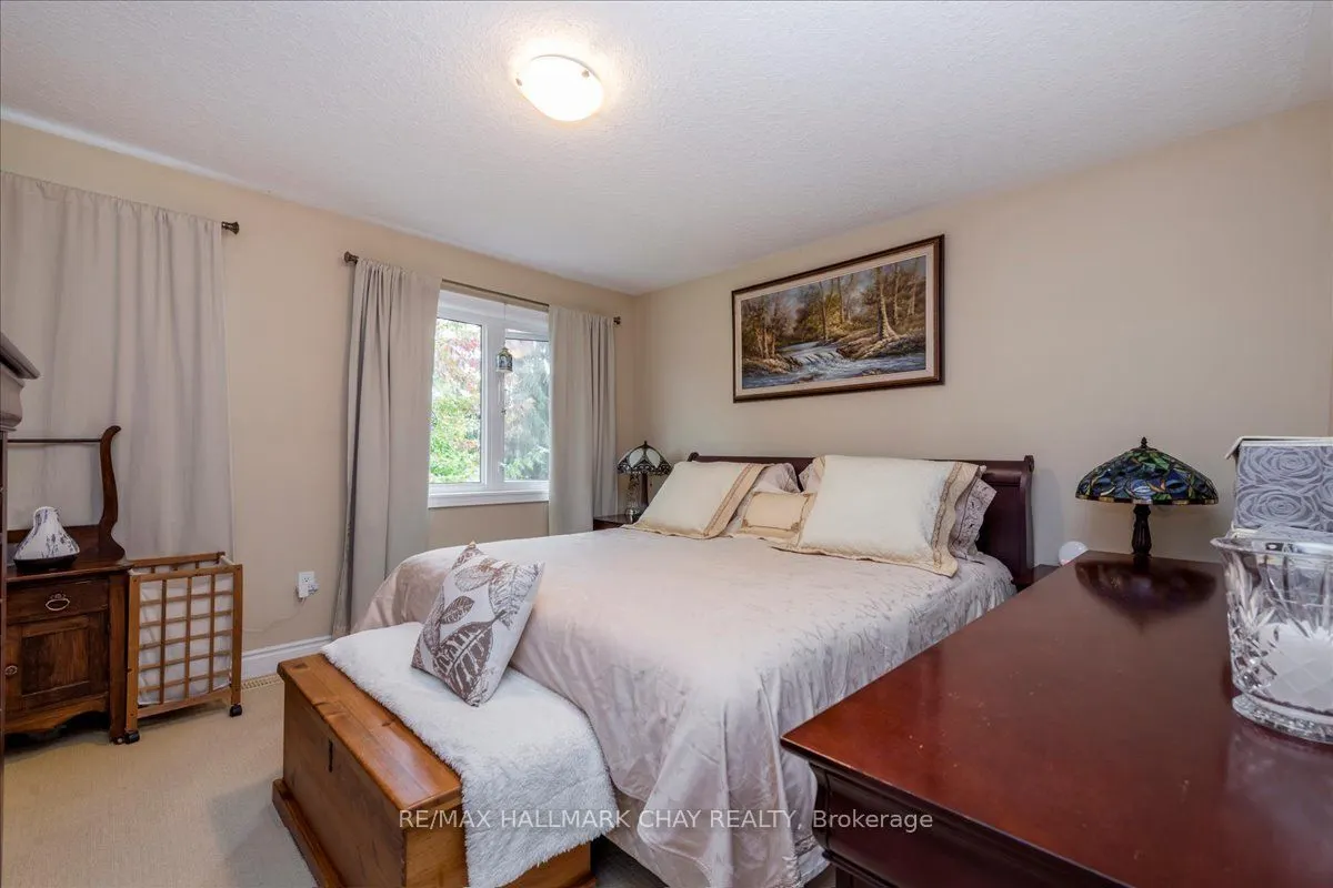90 Sovereigns Gate, #7