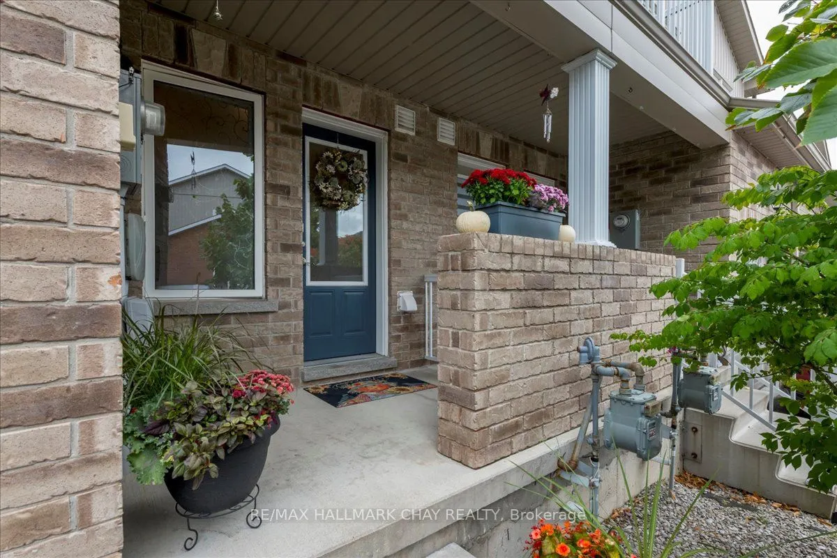90 Sovereigns Gate, #7