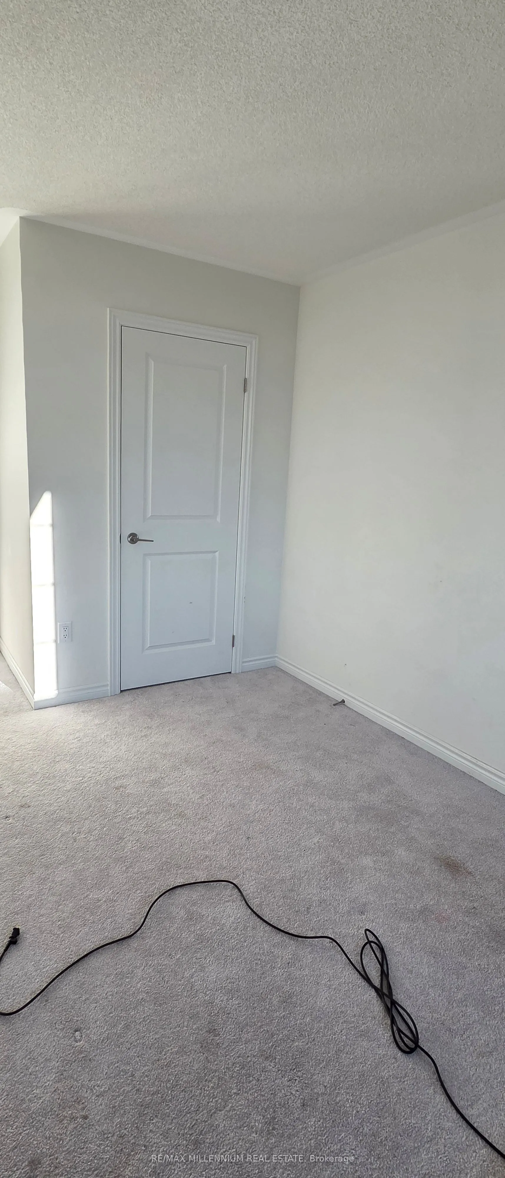 42 West Oak Trail