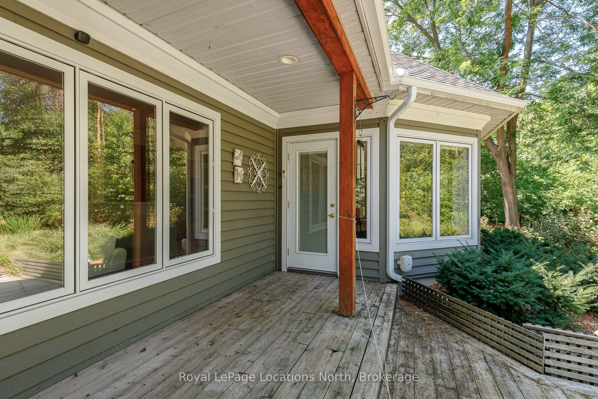 6 Alpine Court