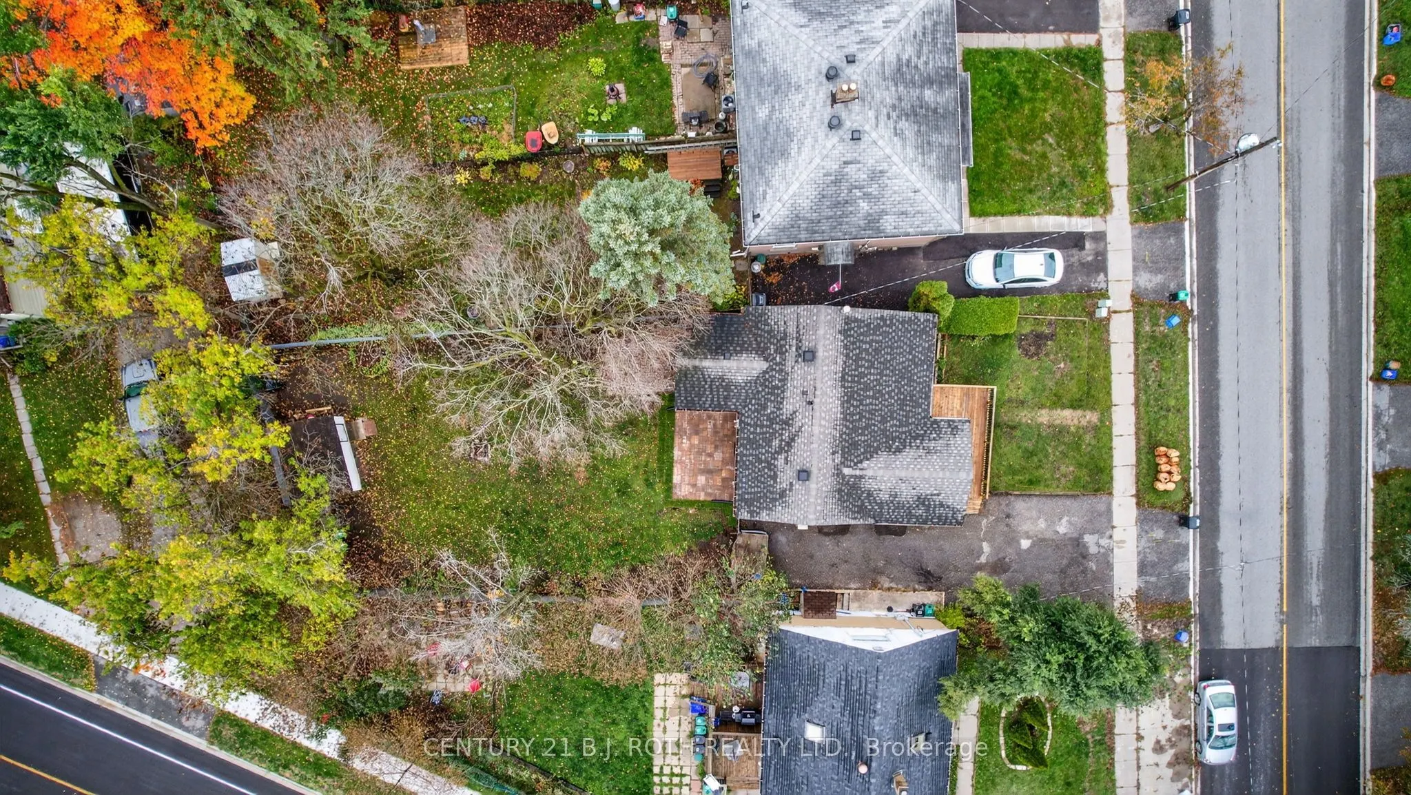 155 Penetang Street