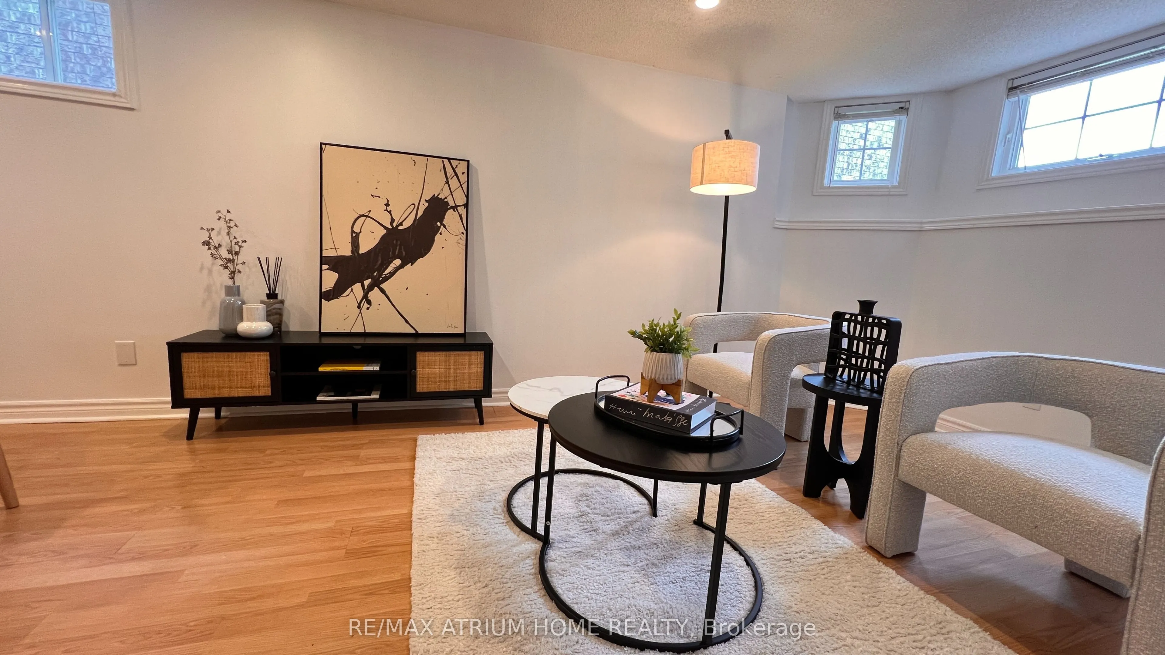 124 Monique Crescent