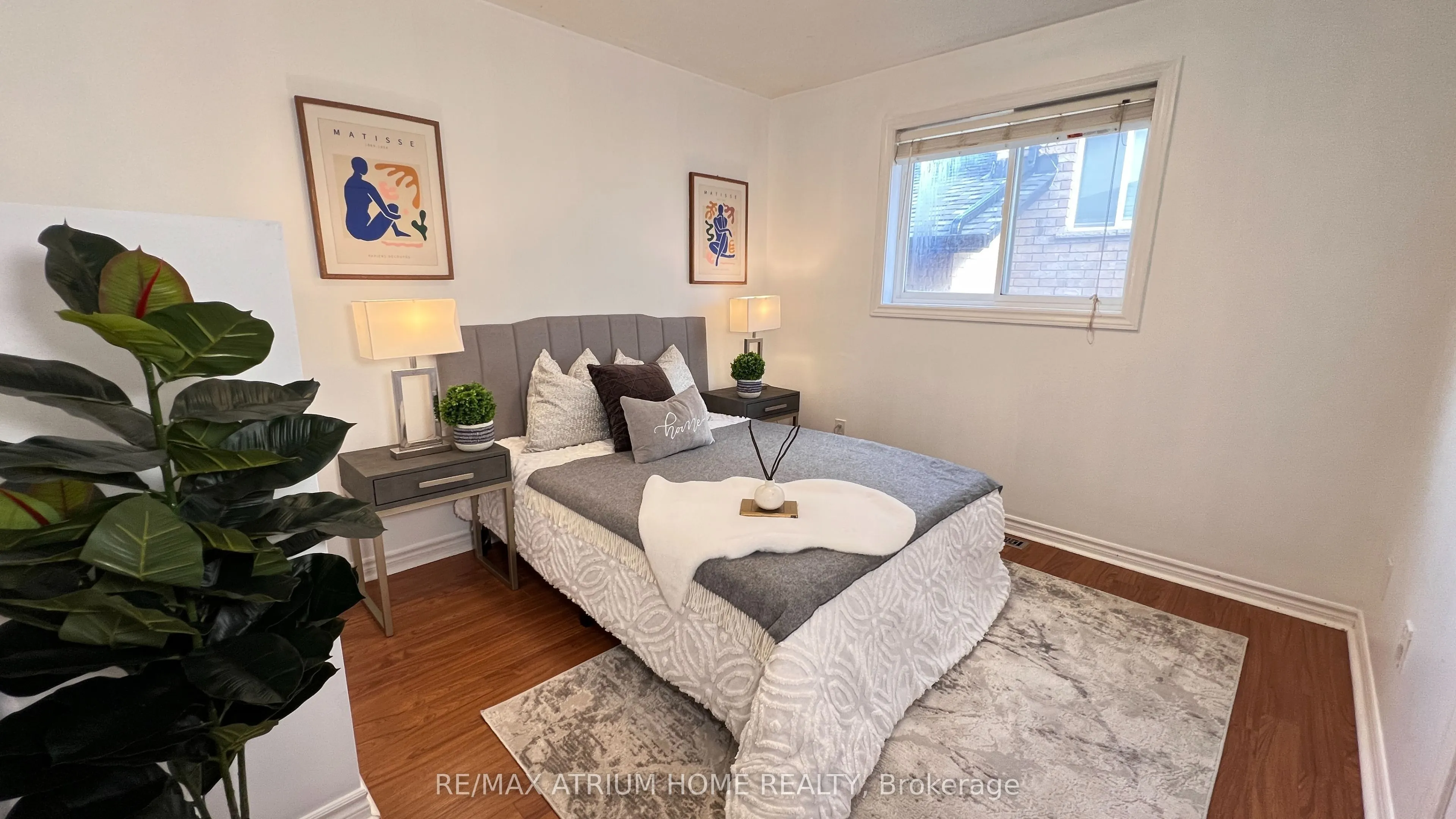 124 Monique Crescent